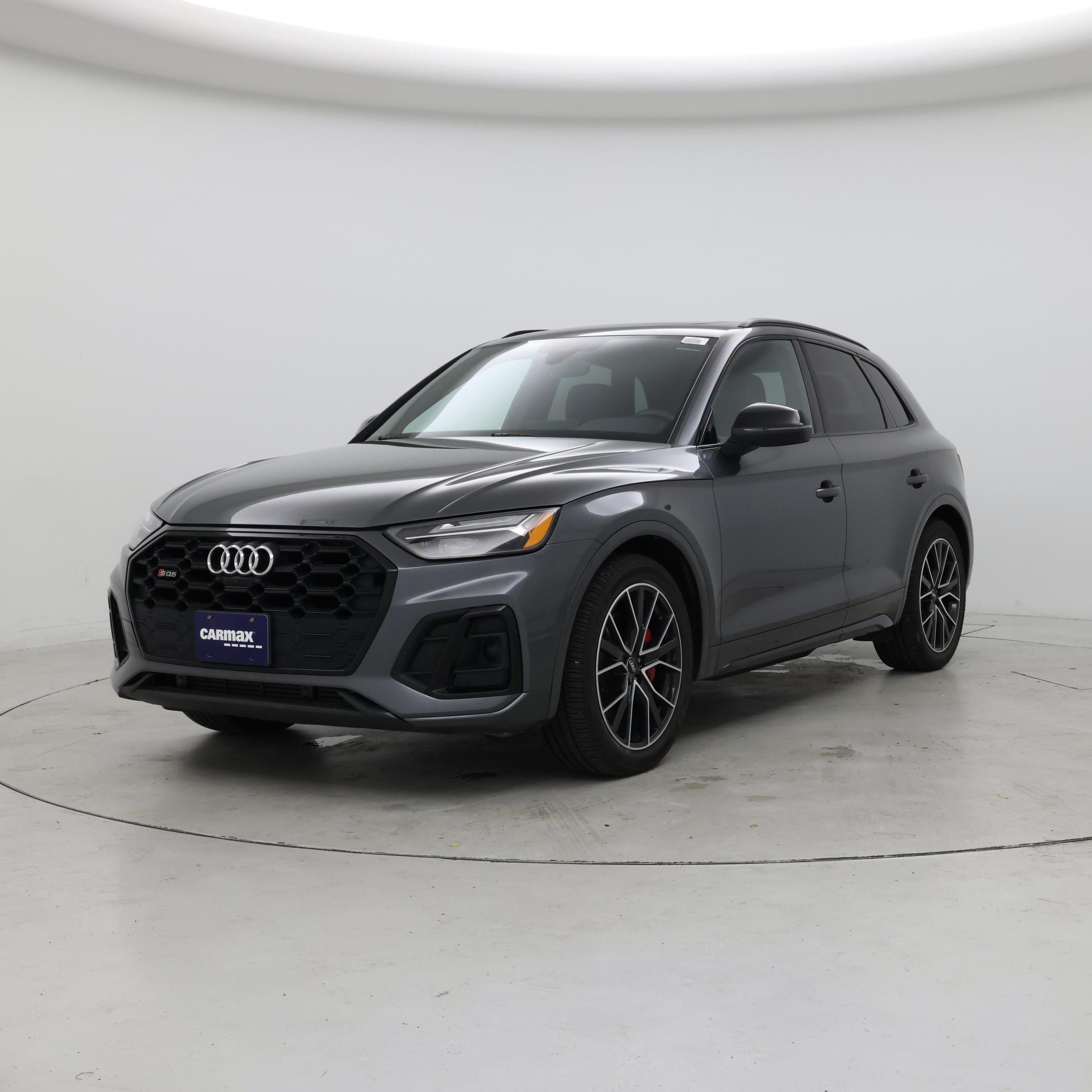 Thumbnail: 2021 Audi SQ5 - 4