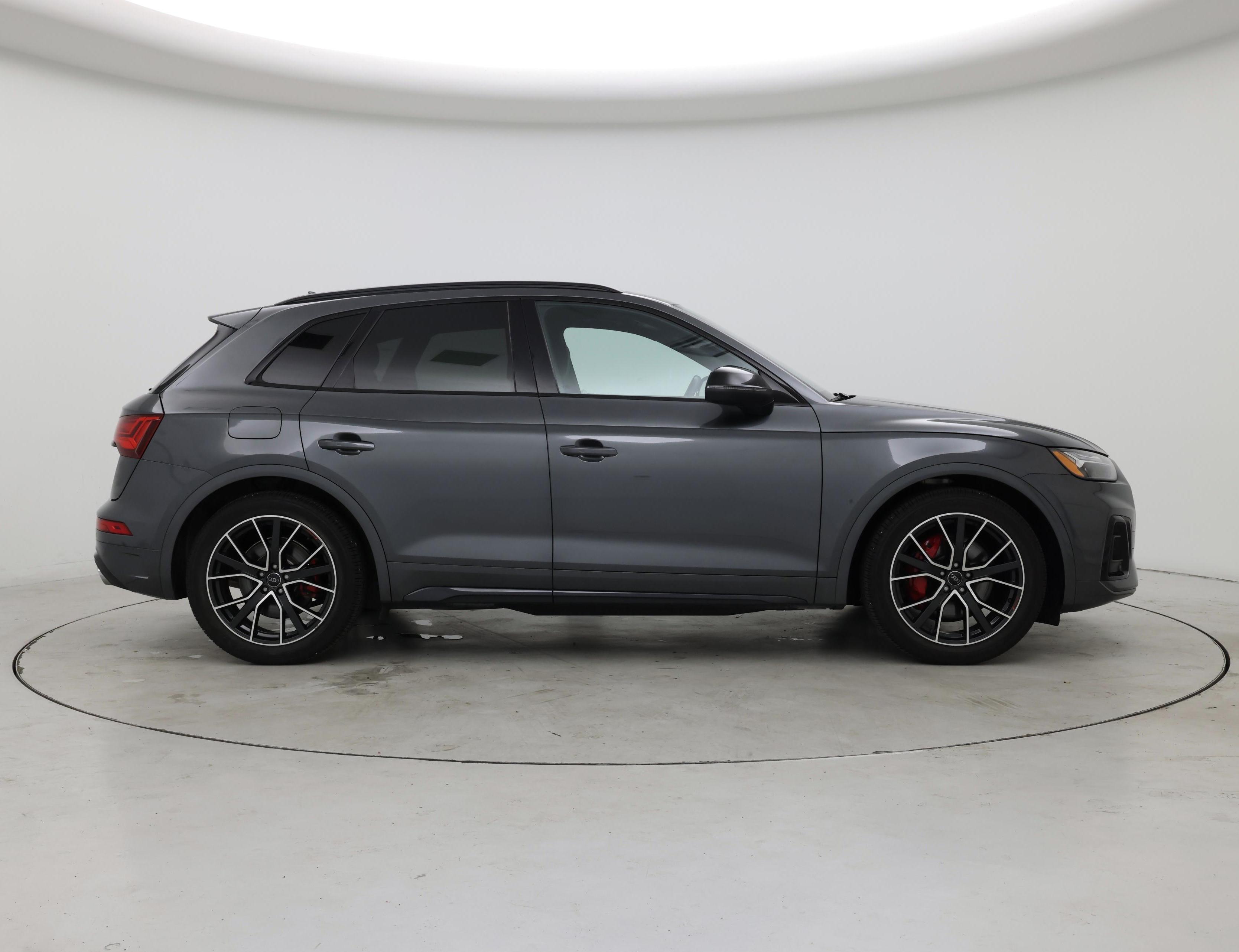 Thumbnail: 2021 Audi SQ5 - 7