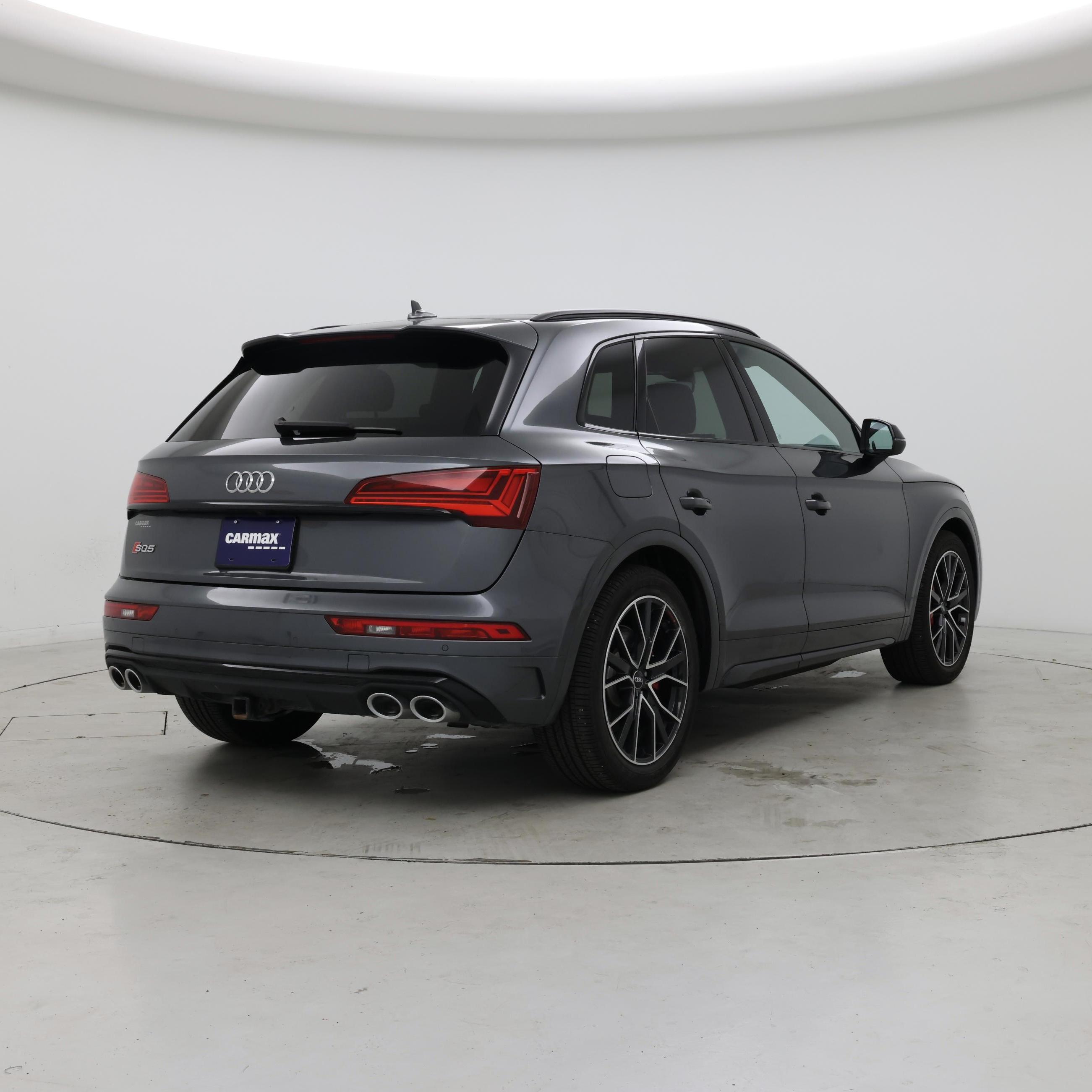 Thumbnail: 2021 Audi SQ5 - 8