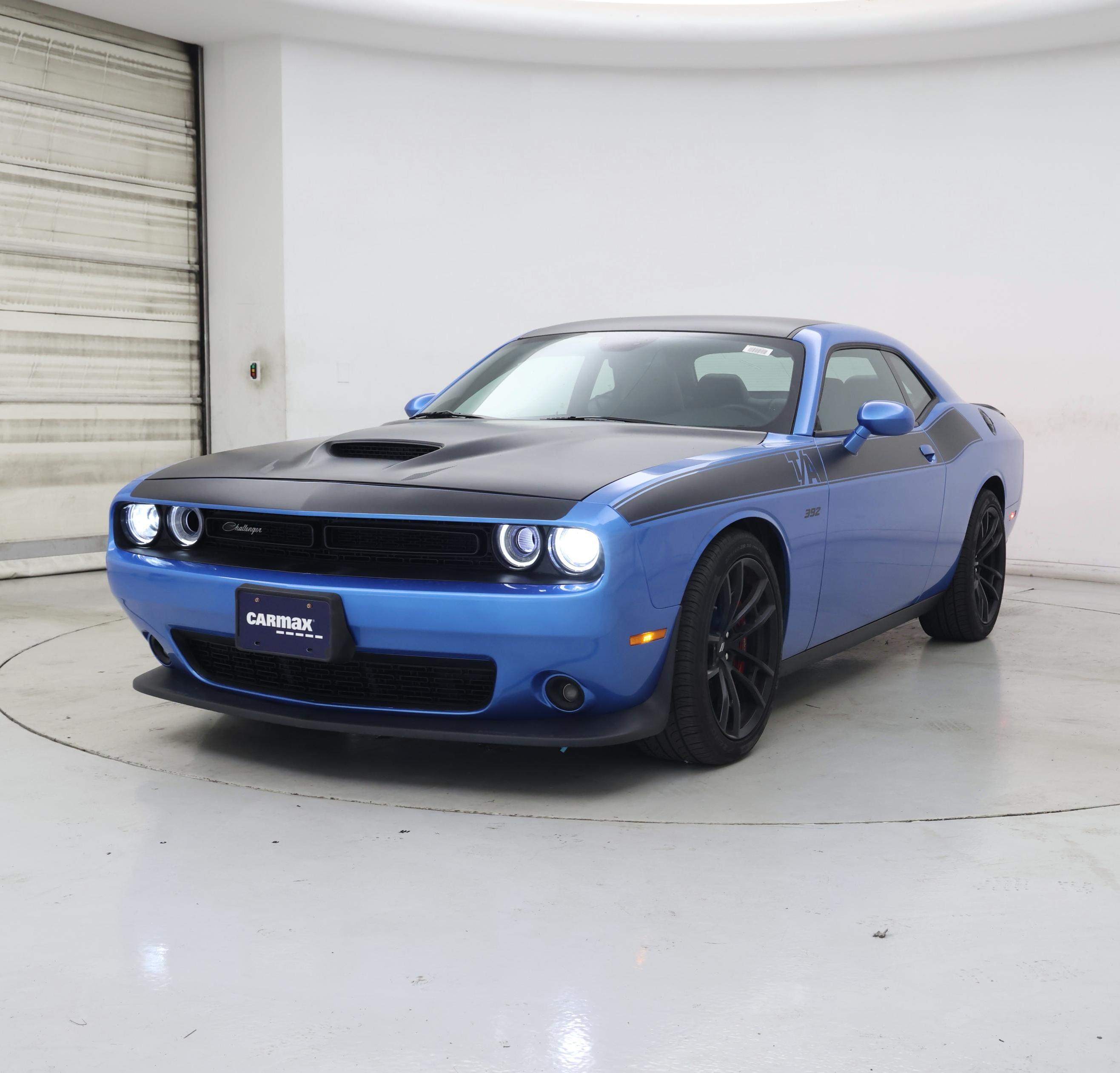 Thumbnail: 2018 Dodge Challenger - 4
