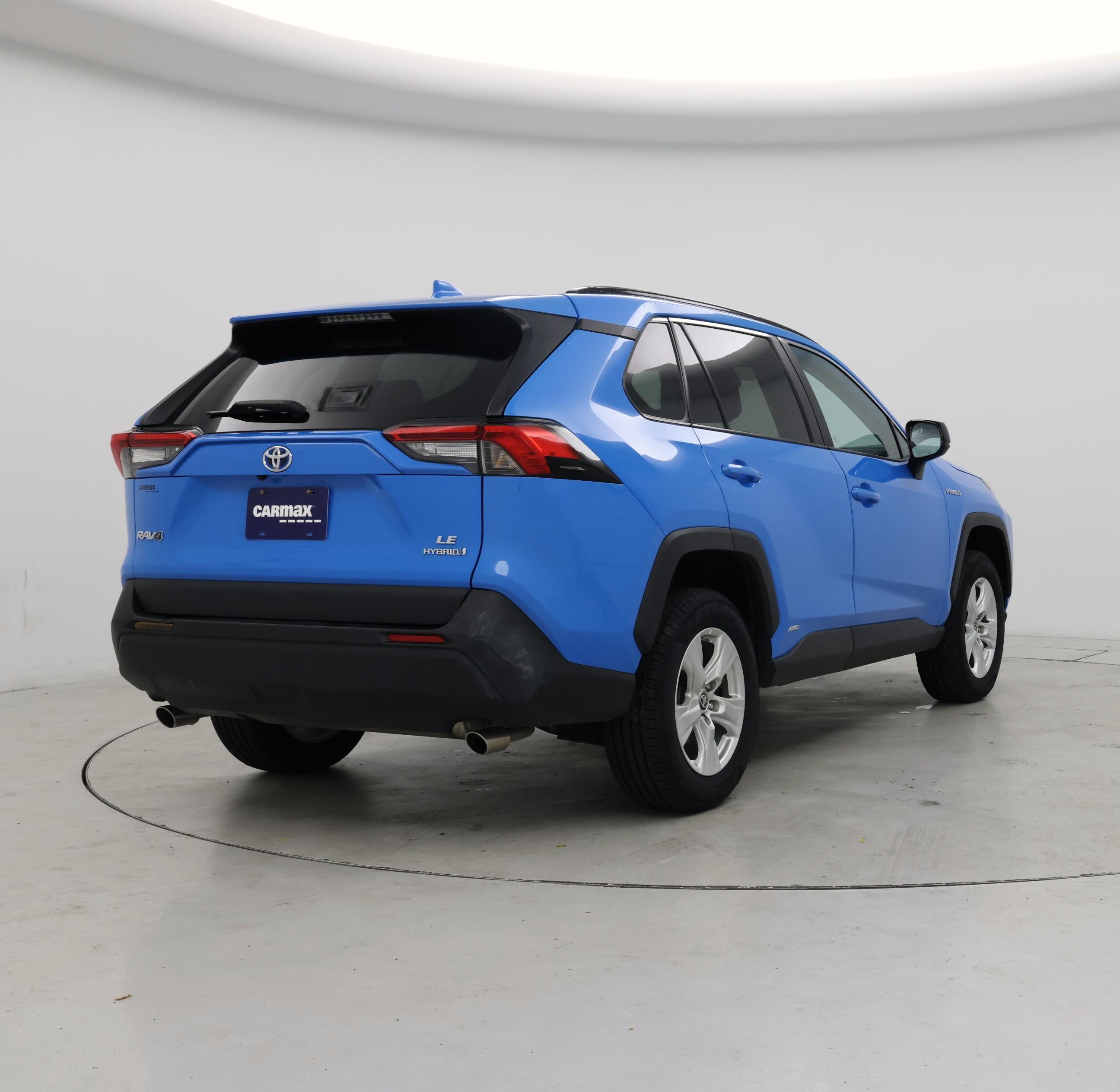 Thumbnail: 2021 Toyota RAV4 - 8