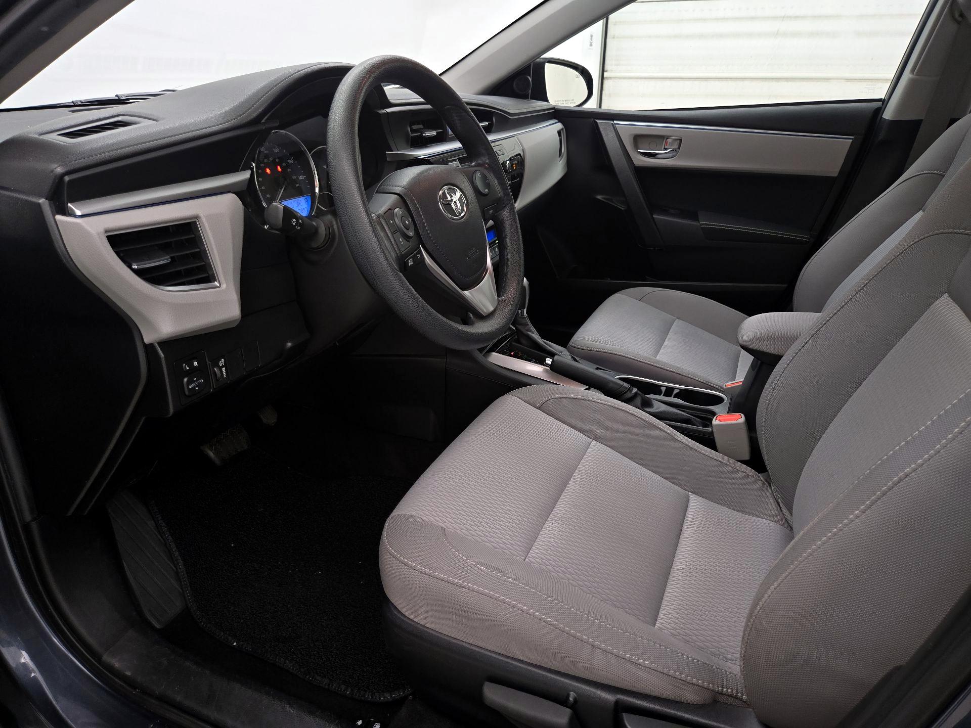 Thumbnail: 2016 Toyota Corolla - 11