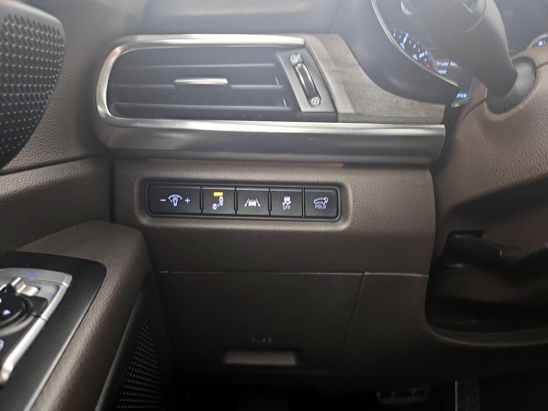 Thumbnail: 2020 Kia Telluride - 13