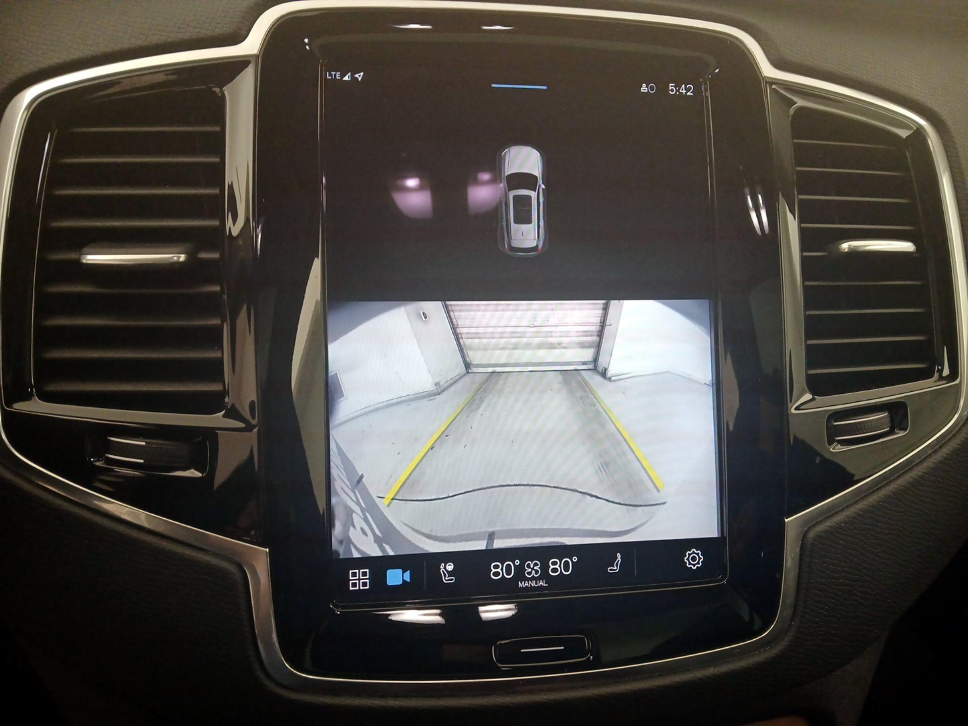Thumbnail: 2024 Volvo XC90 - 14