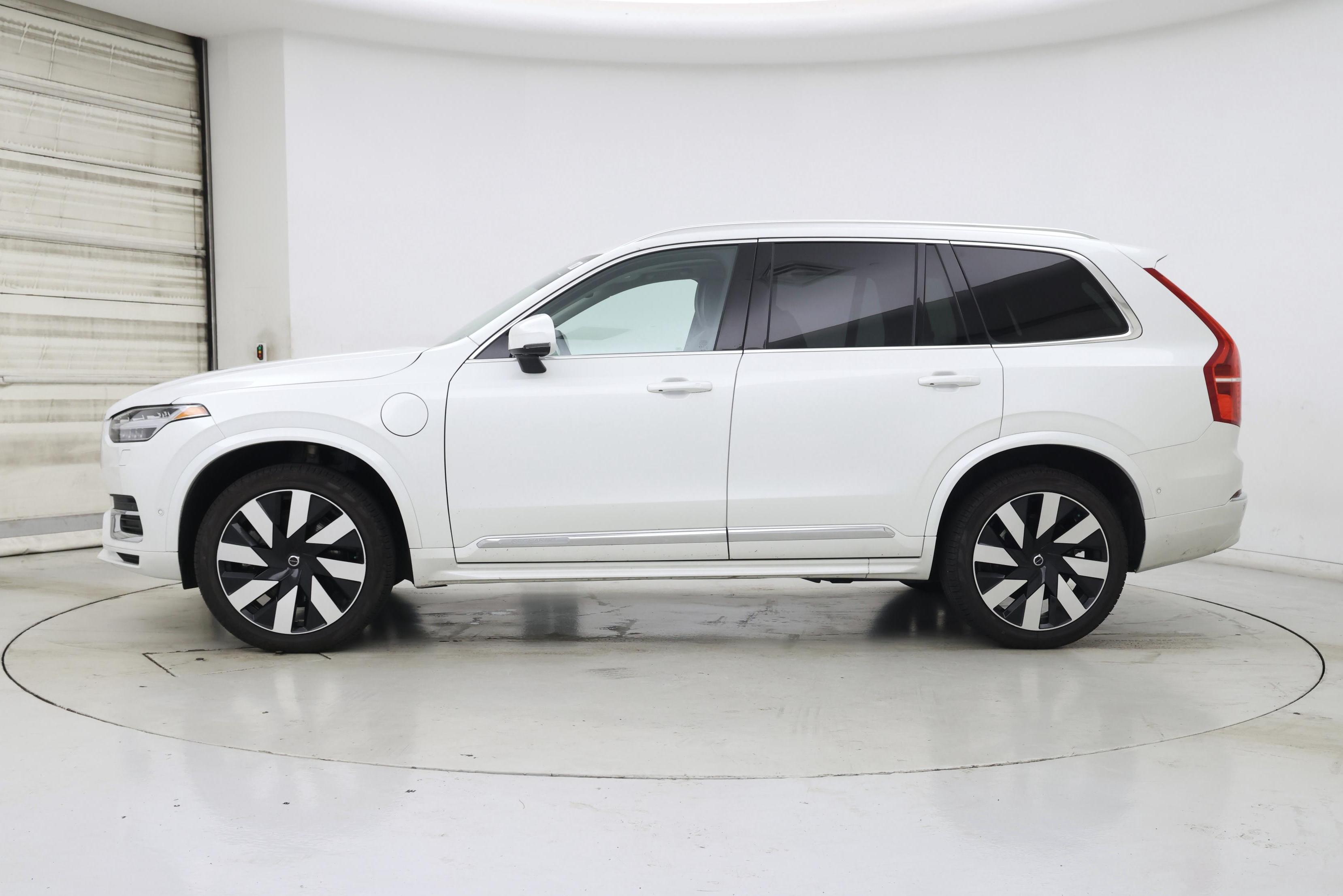Thumbnail: 2024 Volvo XC90 - 3