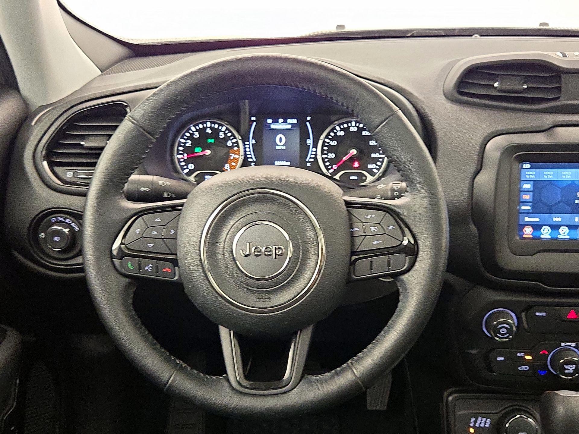 Thumbnail: 2020 Jeep Renegade - 10