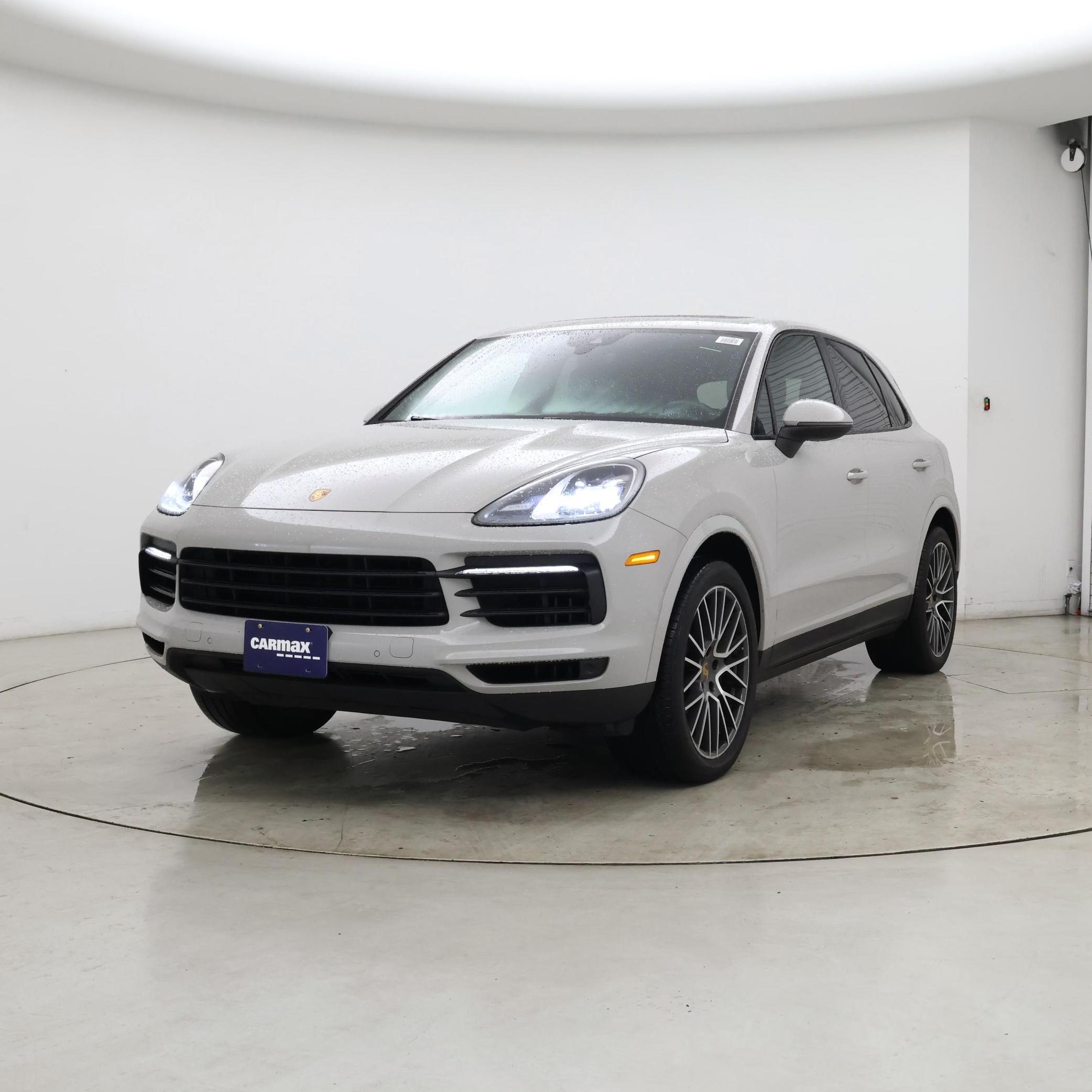 Thumbnail: 2021 Porsche Cayenne - 4