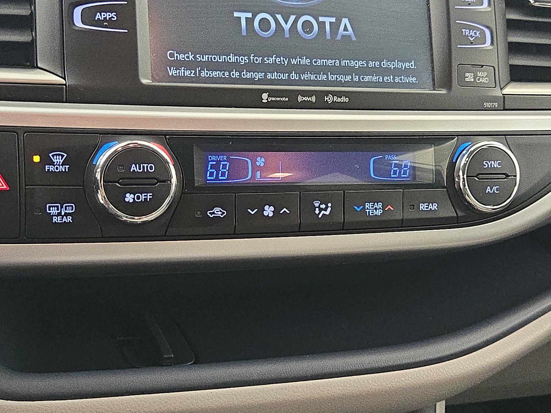 Thumbnail: 2018 Toyota Highlander - 16