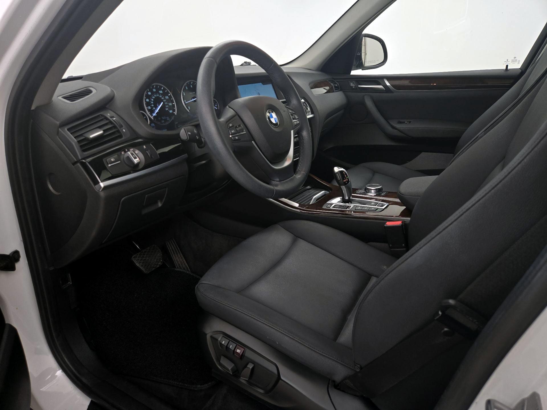 Thumbnail: 2017 BMW X3 - 11