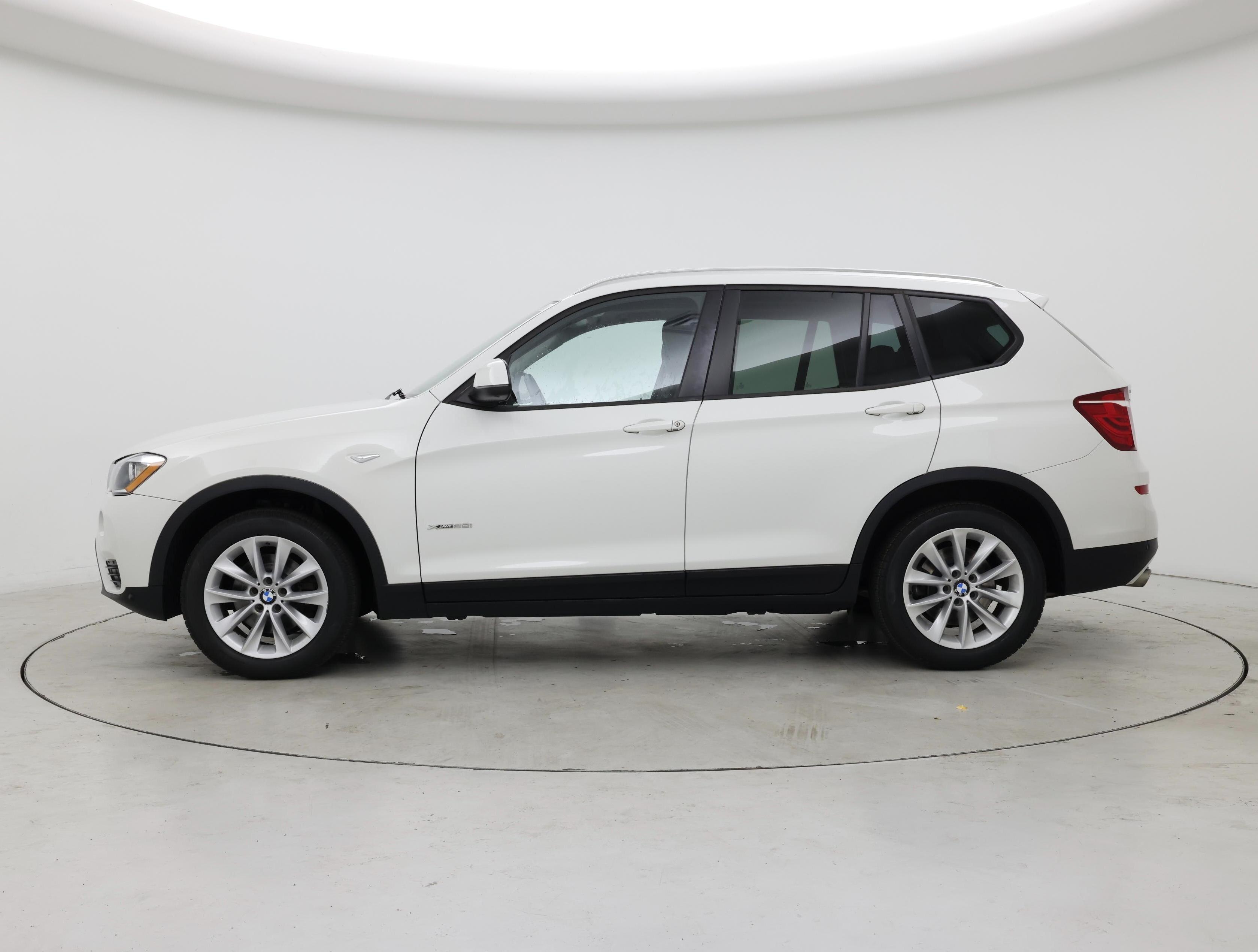 Thumbnail: 2017 BMW X3 - 3