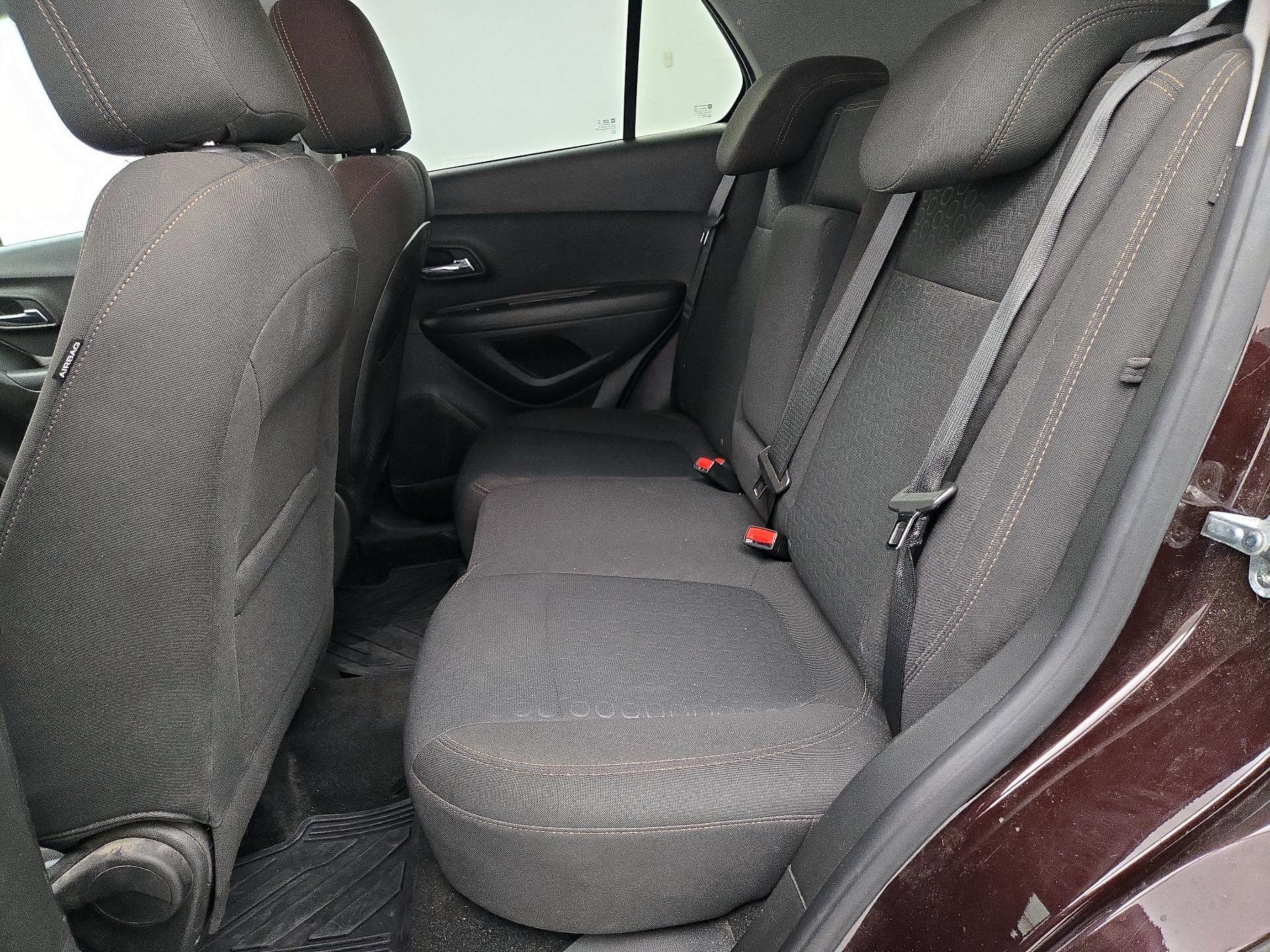 Thumbnail: 2020 Chevrolet Trax - 19