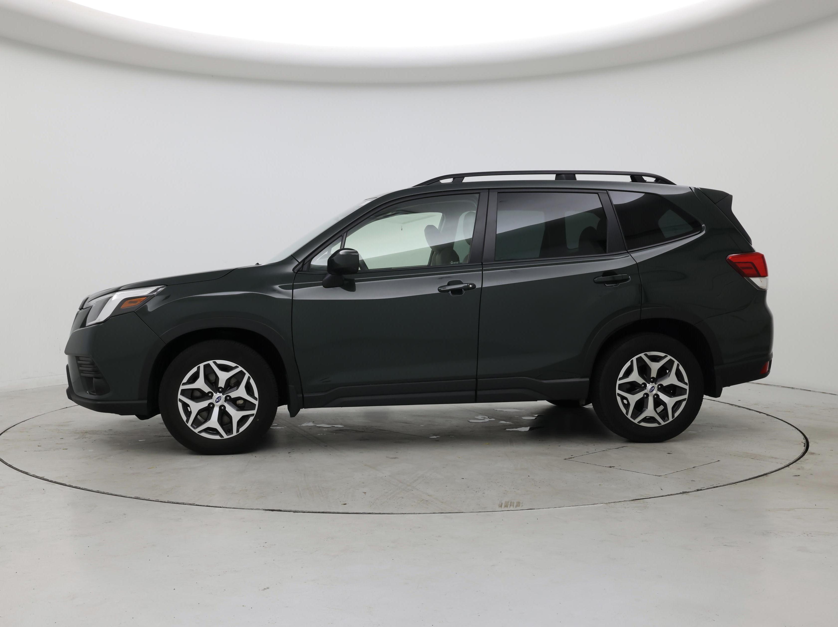 Thumbnail: 2023 Subaru Forester - 3