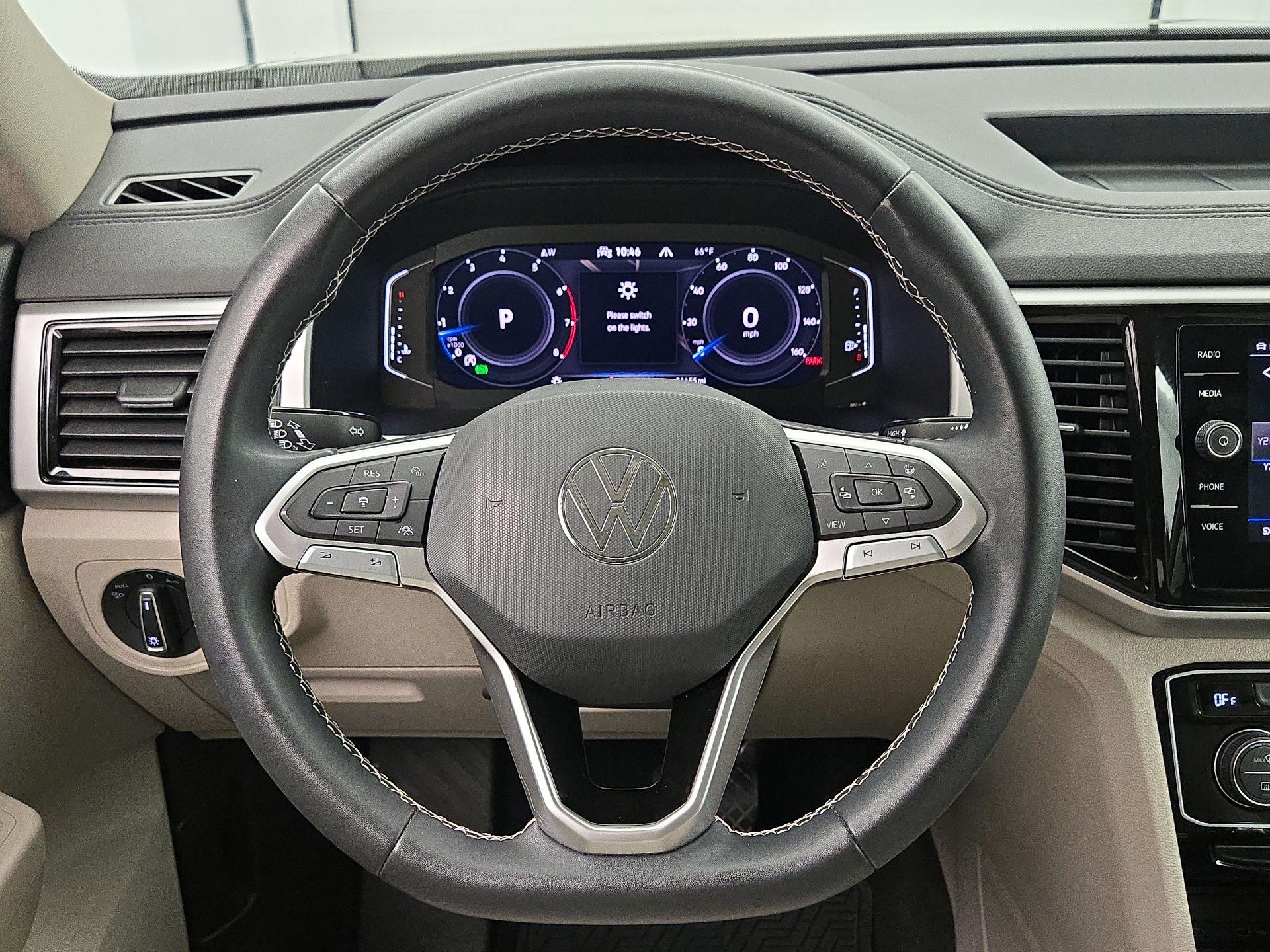 Thumbnail: 2023 Volkswagen Atlas - 10