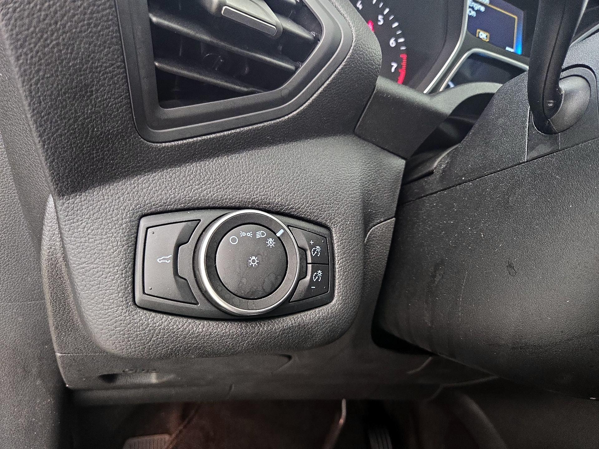 Thumbnail: 2017 Ford Escape - 13