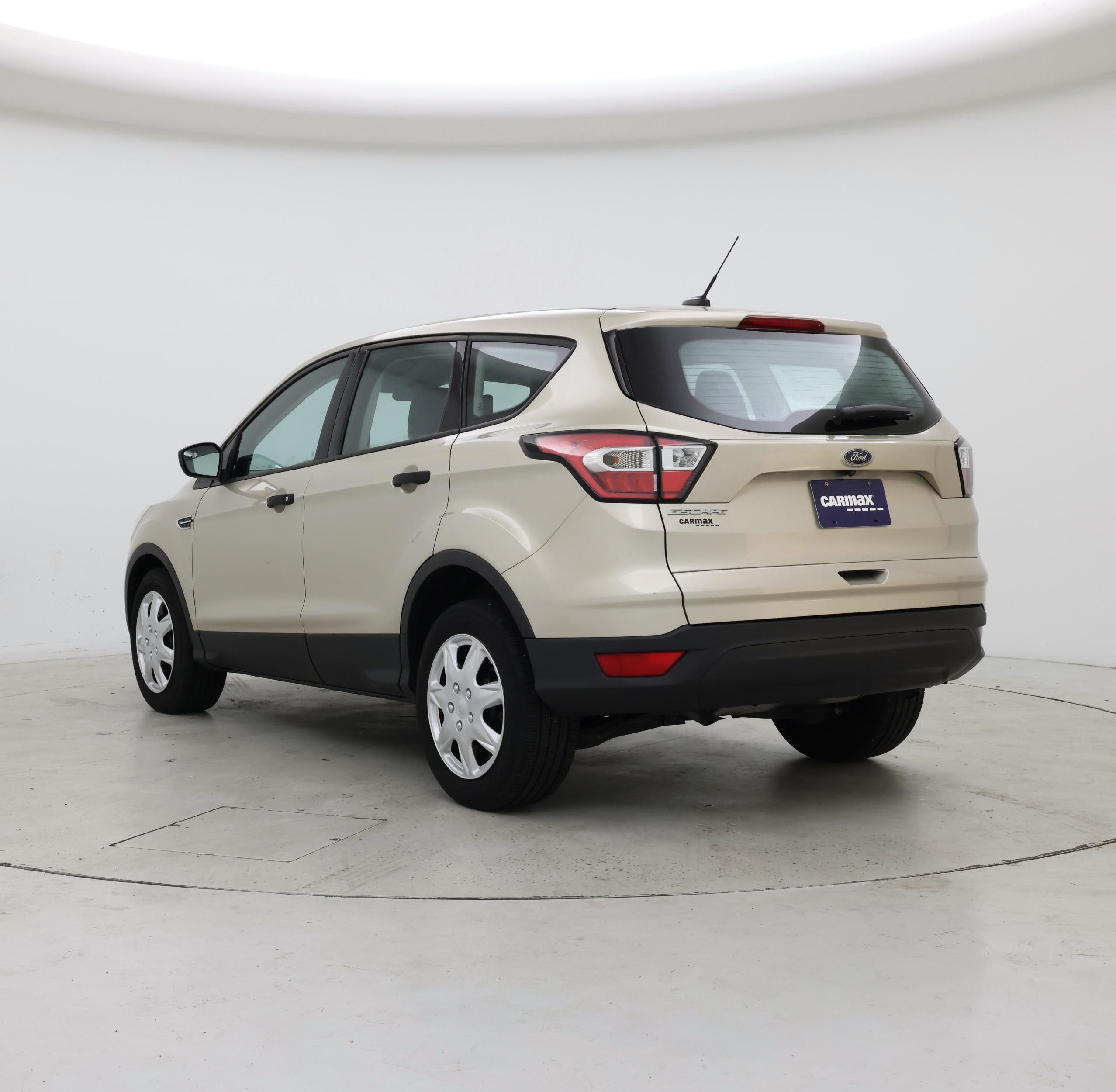 Thumbnail: 2017 Ford Escape - 2