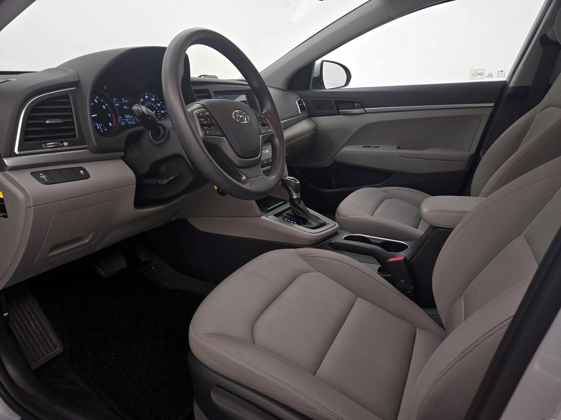 Thumbnail: 2018 Hyundai Elantra - 11