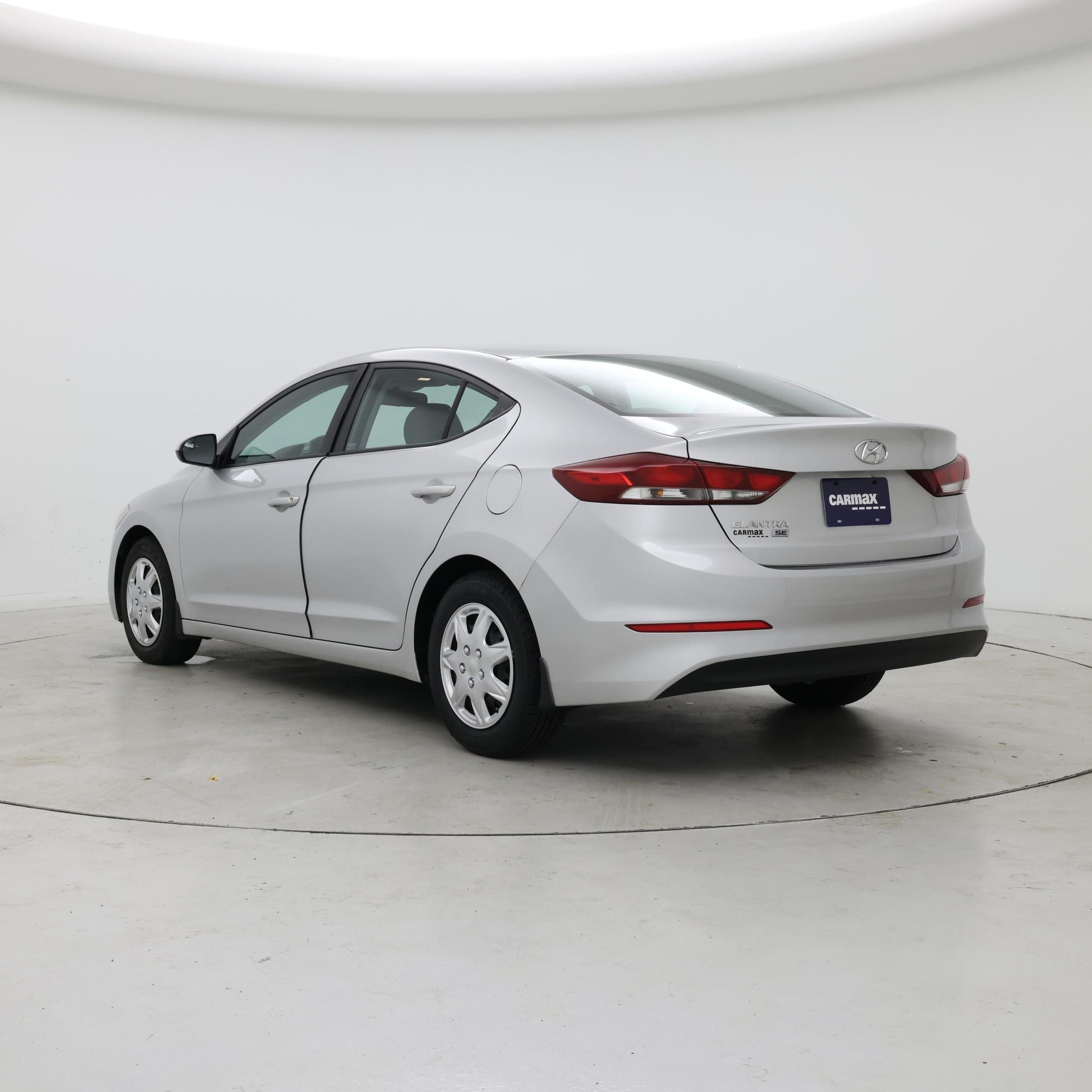 Thumbnail: 2018 Hyundai Elantra - 2