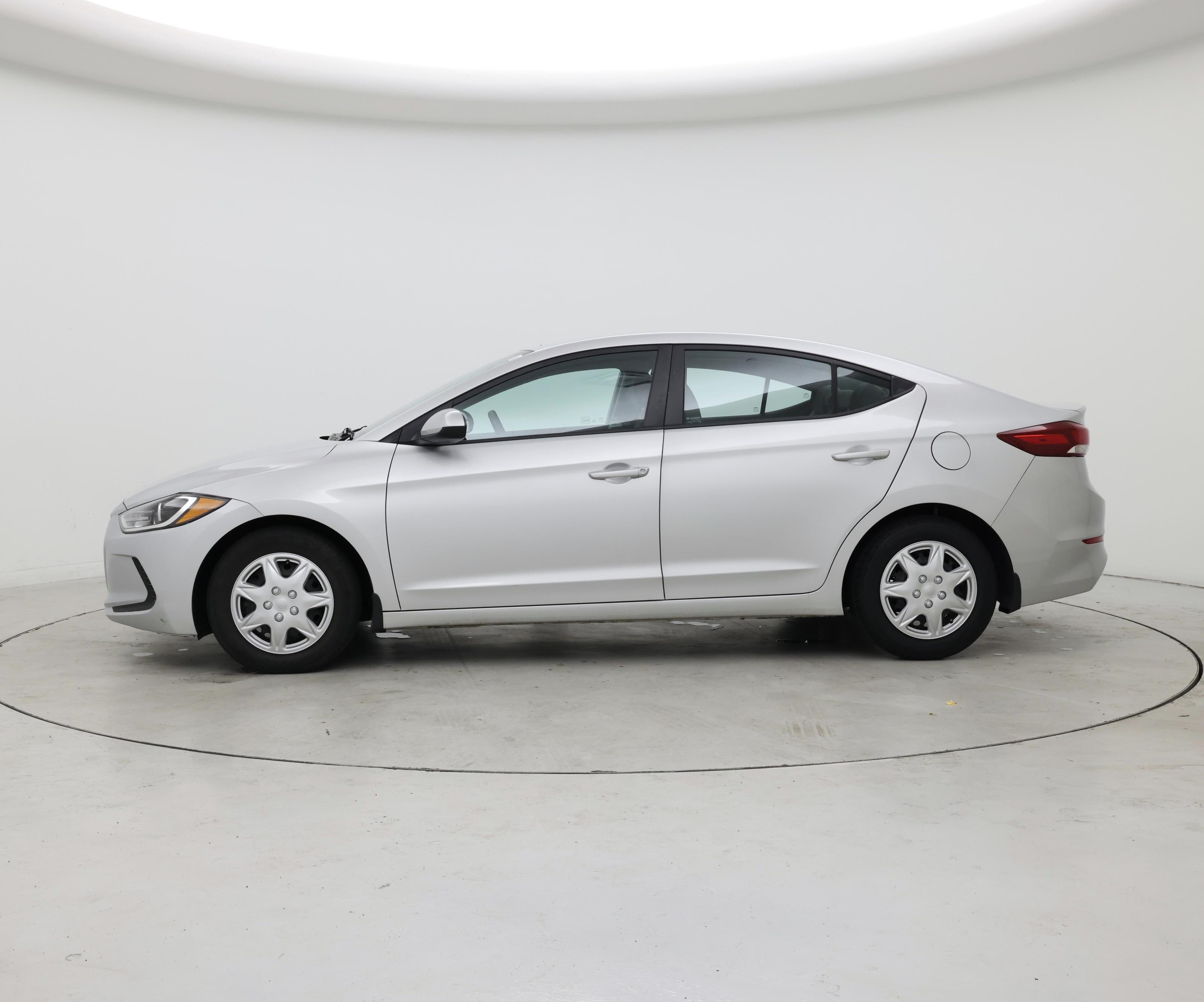 Thumbnail: 2018 Hyundai Elantra - 3