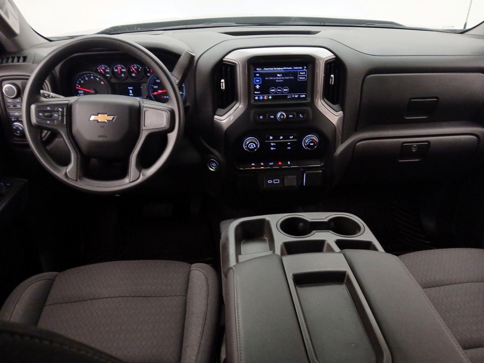 Thumbnail: 2022 Chevrolet Silverado 1500 - 9