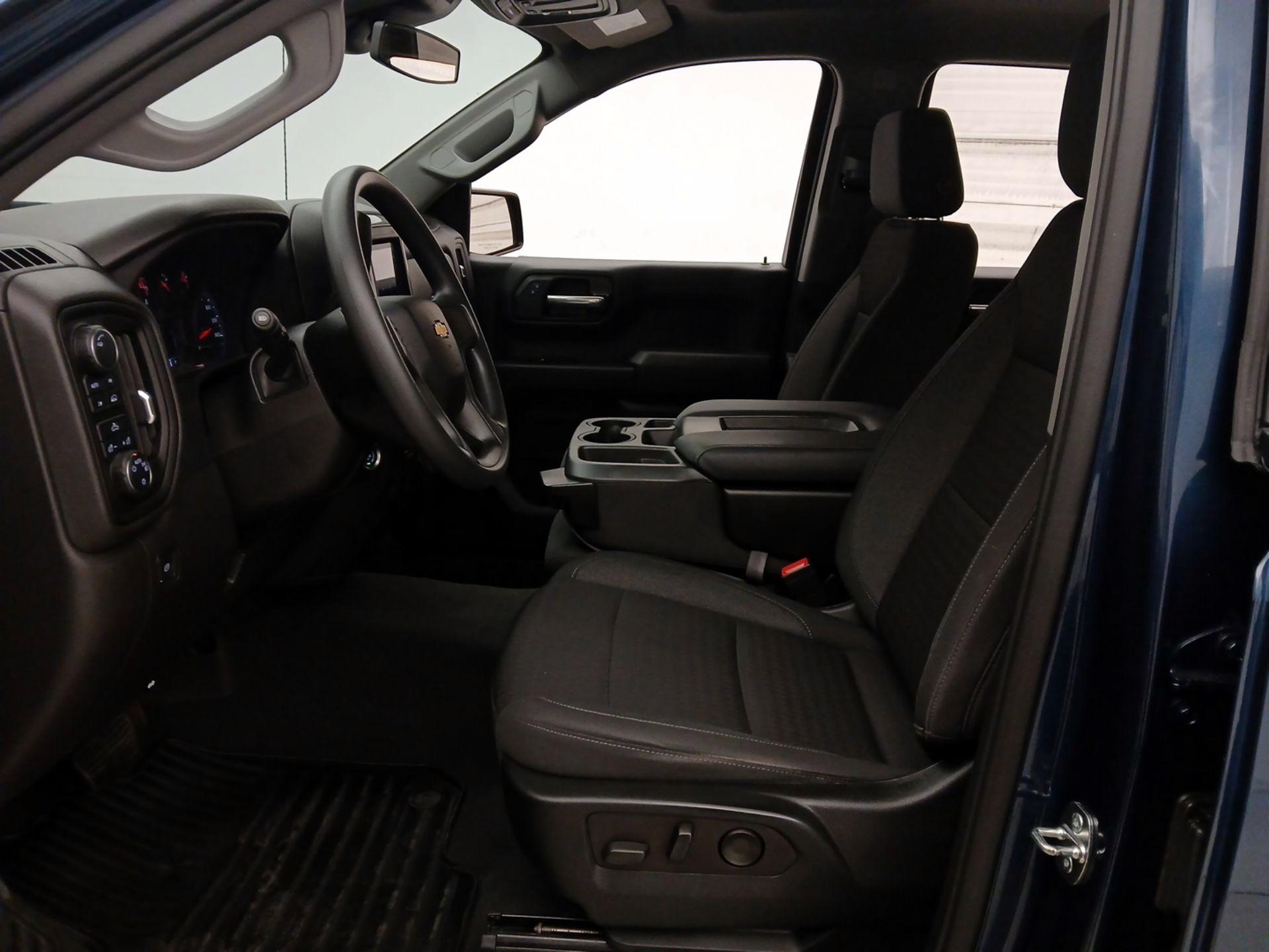 Thumbnail: 2022 Chevrolet Silverado 1500 - 11