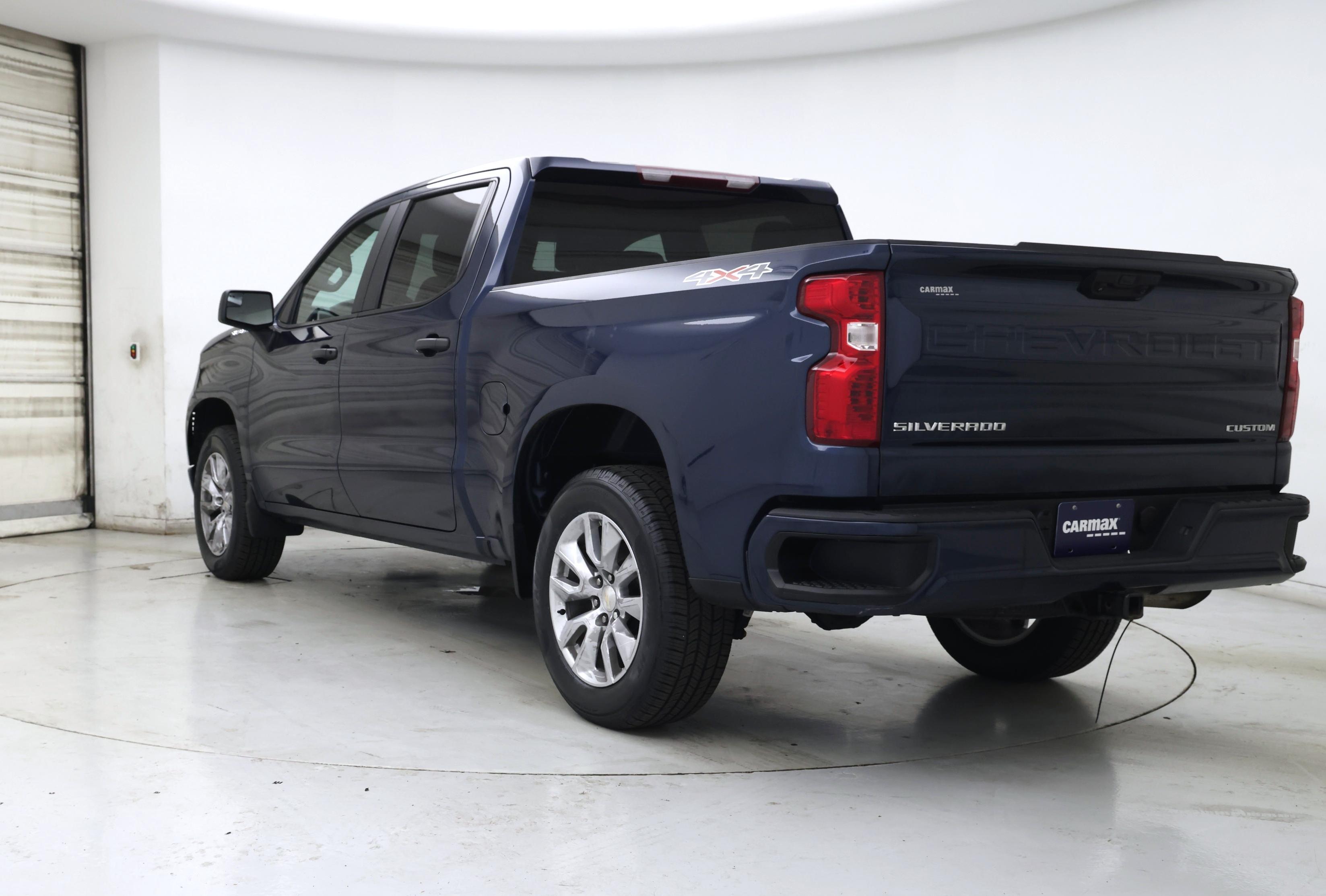 Thumbnail: 2022 Chevrolet Silverado 1500 - 2