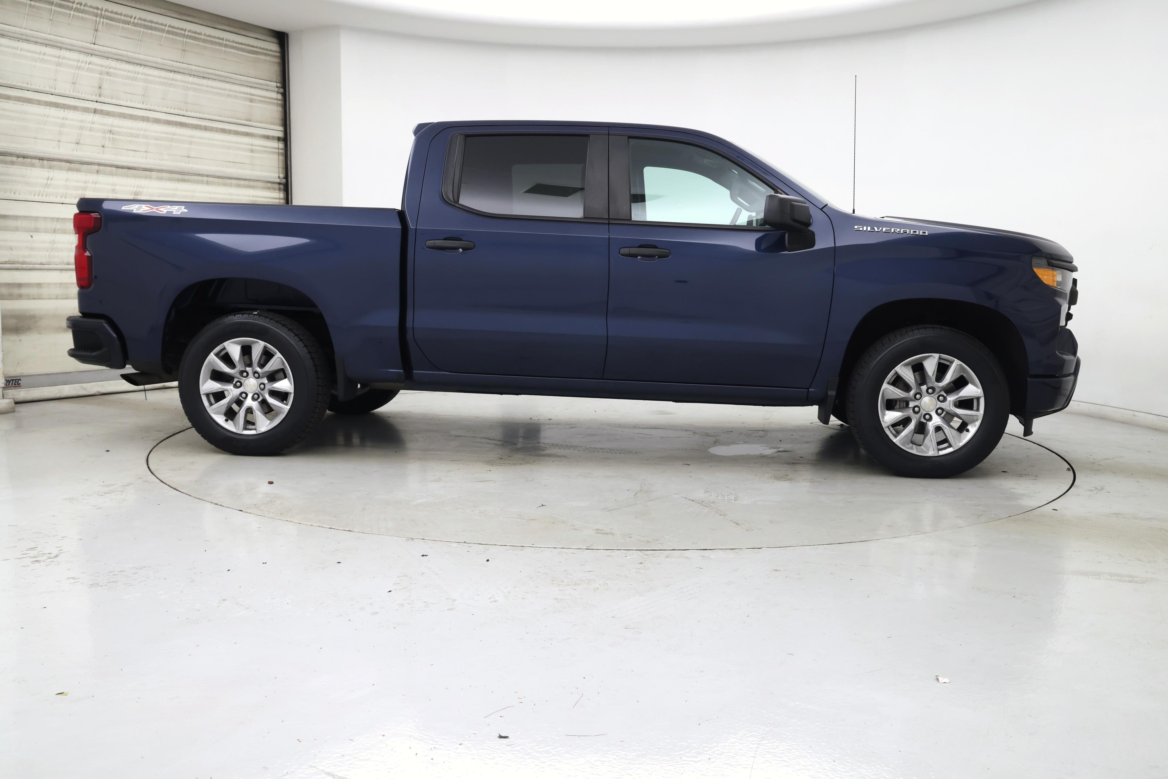 Thumbnail: 2022 Chevrolet Silverado 1500 - 7