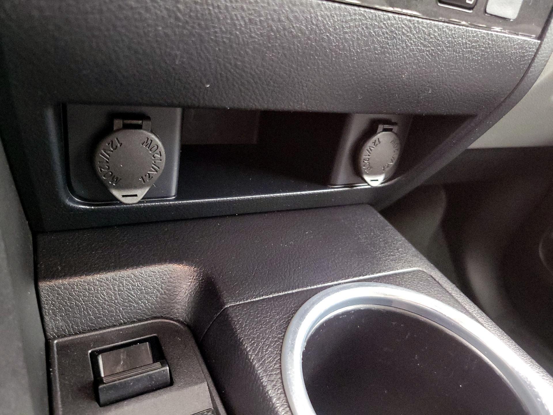 Thumbnail: 2019 Toyota Sequoia - 19