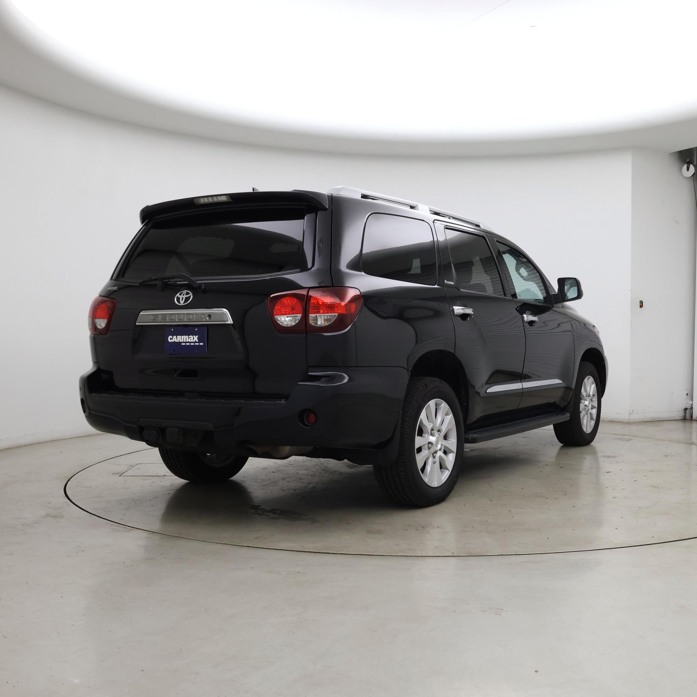 Thumbnail: 2019 Toyota Sequoia - 8