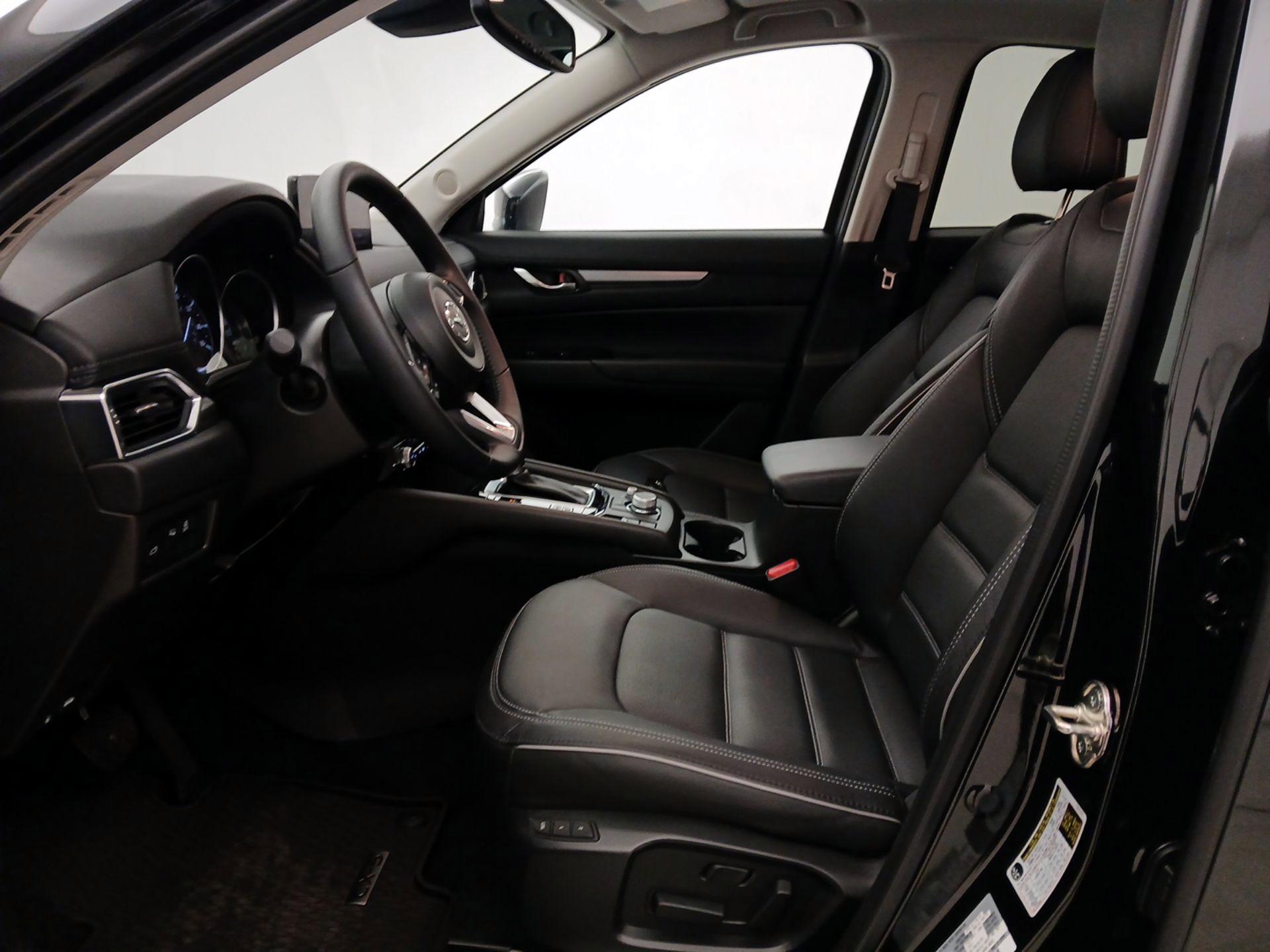 Thumbnail: 2025 Mazda CX-5 - 11