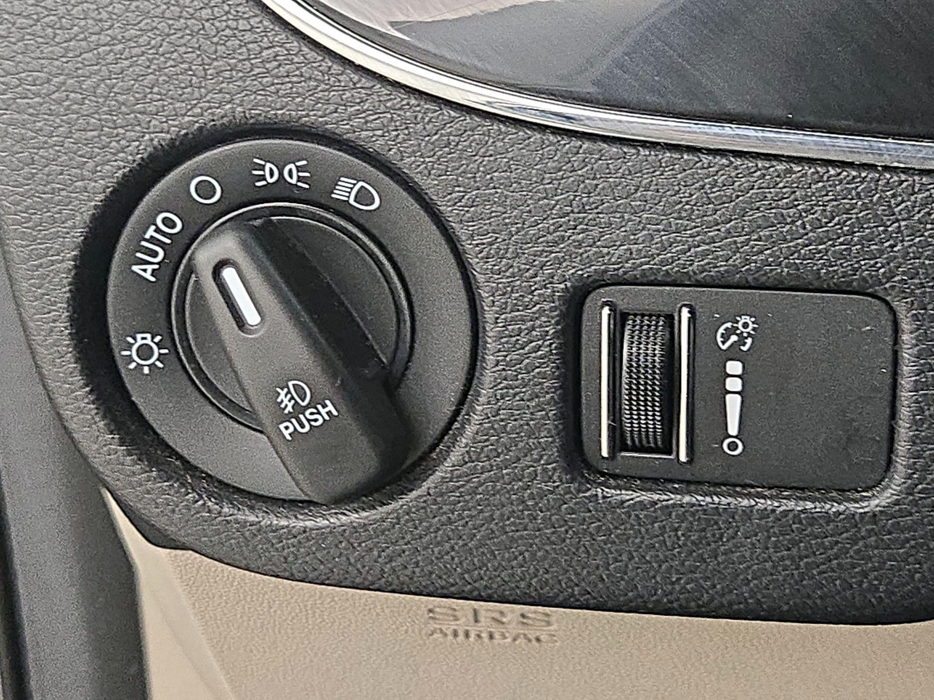 Thumbnail: 2019 Dodge Grand Caravan - 13