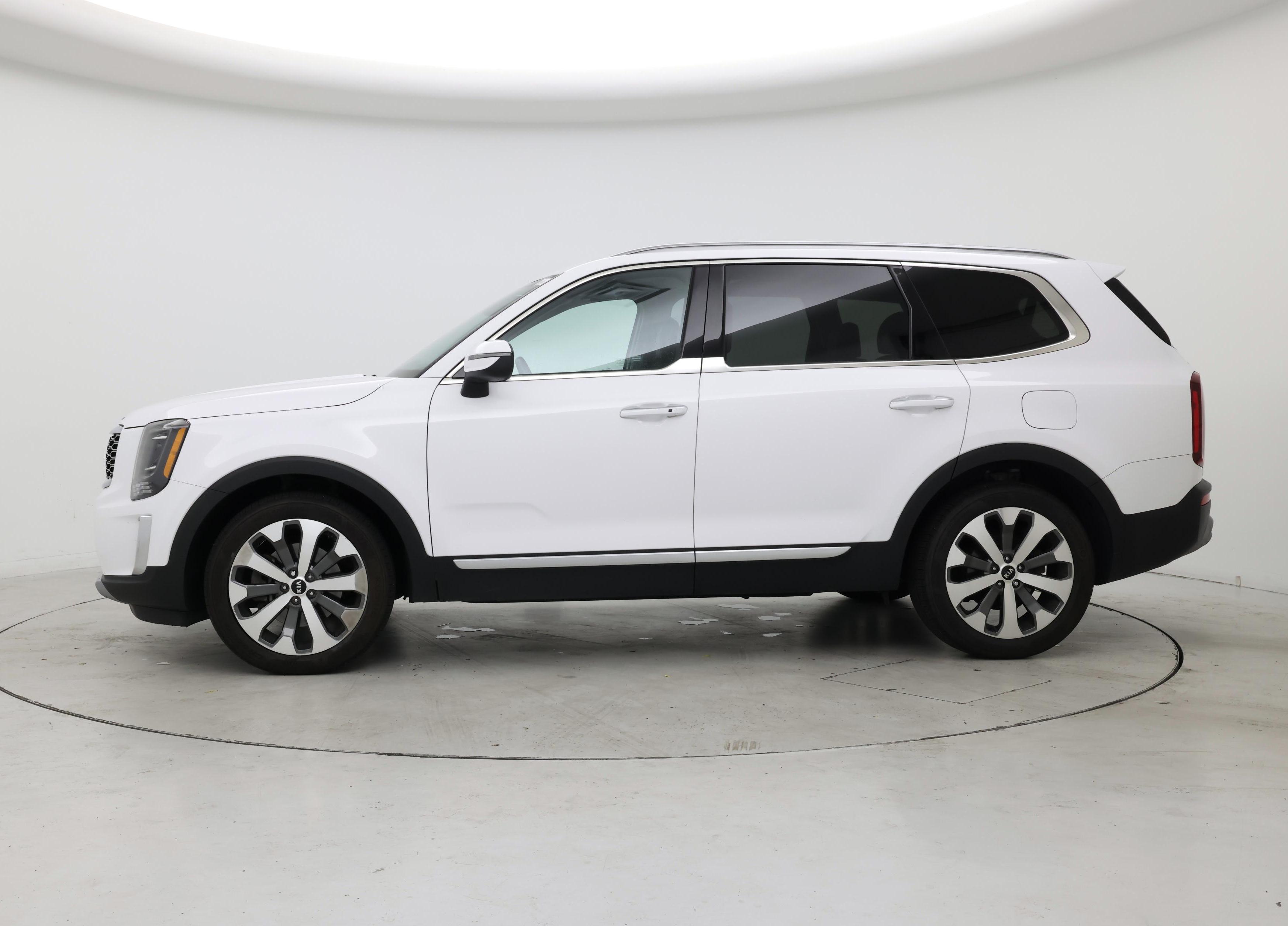 Thumbnail: 2021 Kia Telluride - 3