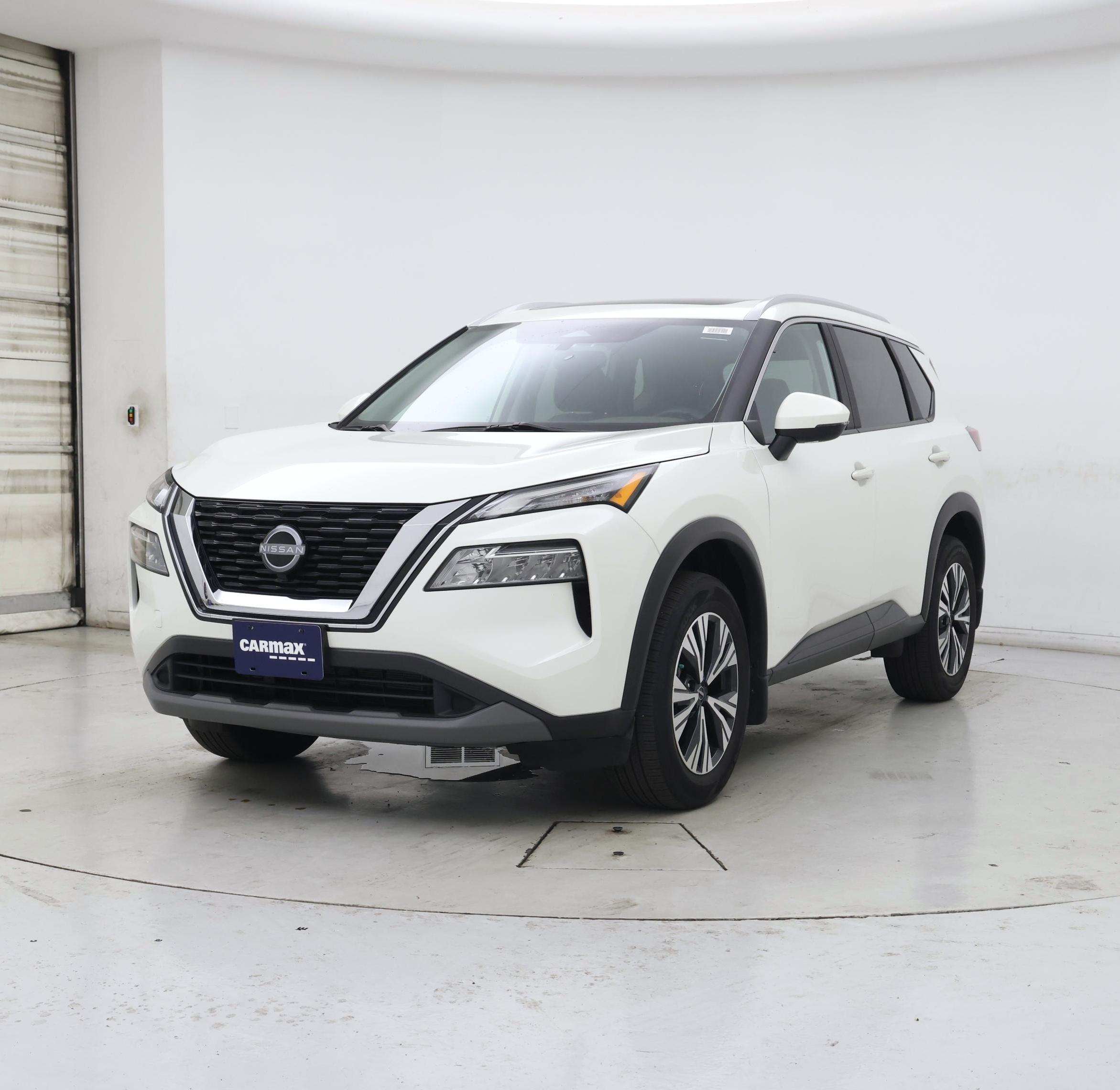 Thumbnail: 2023 Nissan Rogue - 4