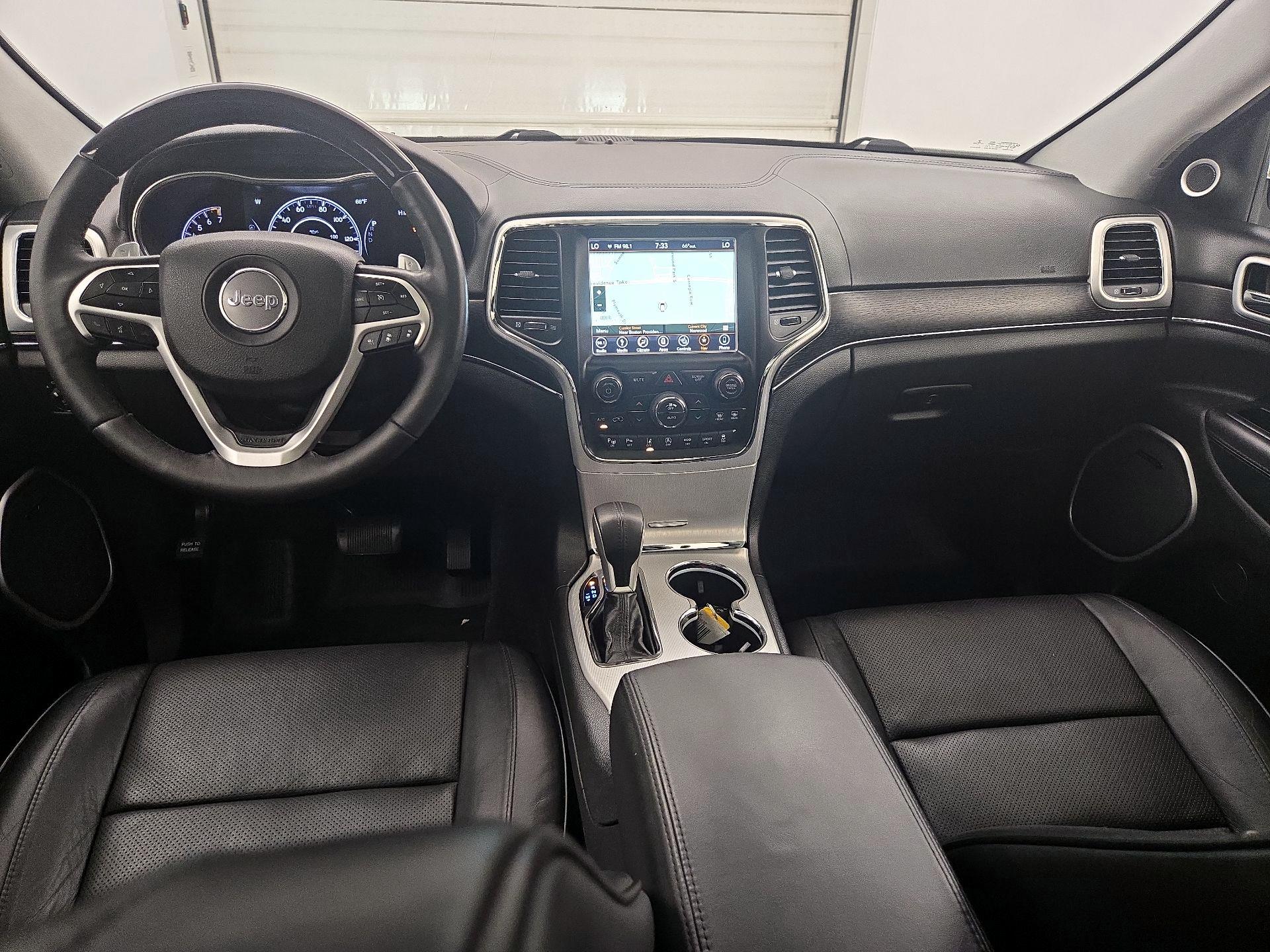 Thumbnail: 2018 Jeep Grand Cherokee - 9