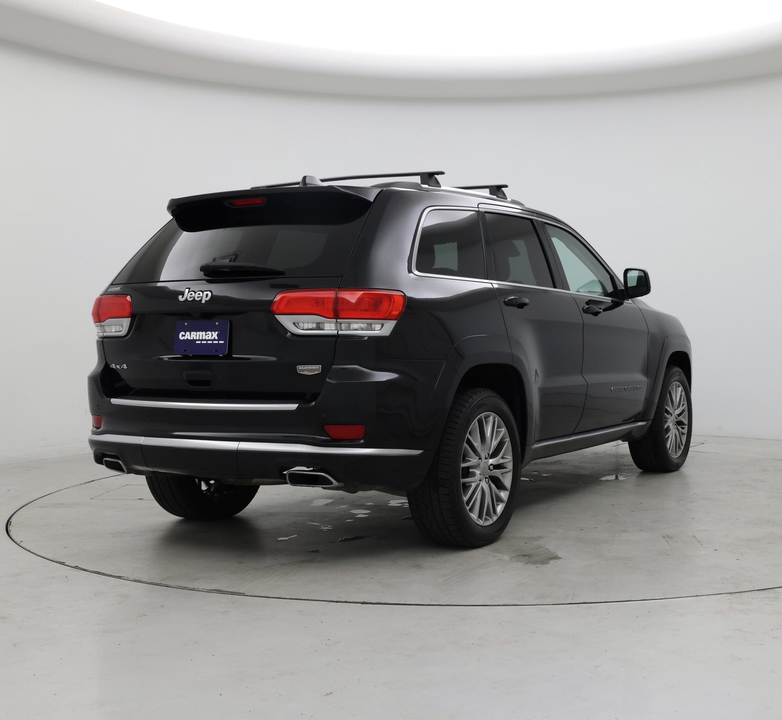 Thumbnail: 2018 Jeep Grand Cherokee - 8