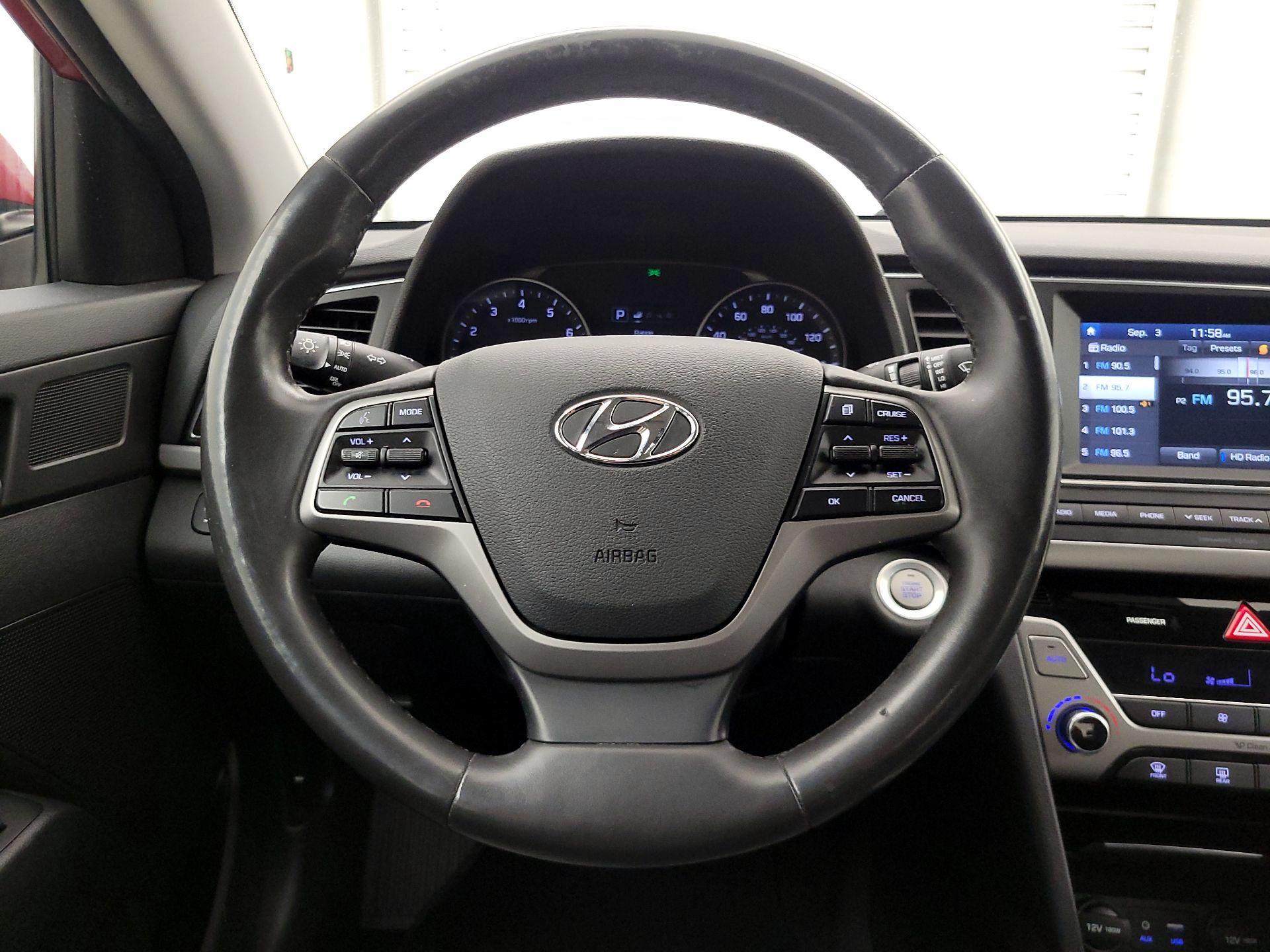 Thumbnail: 2017 Hyundai Elantra - 10
