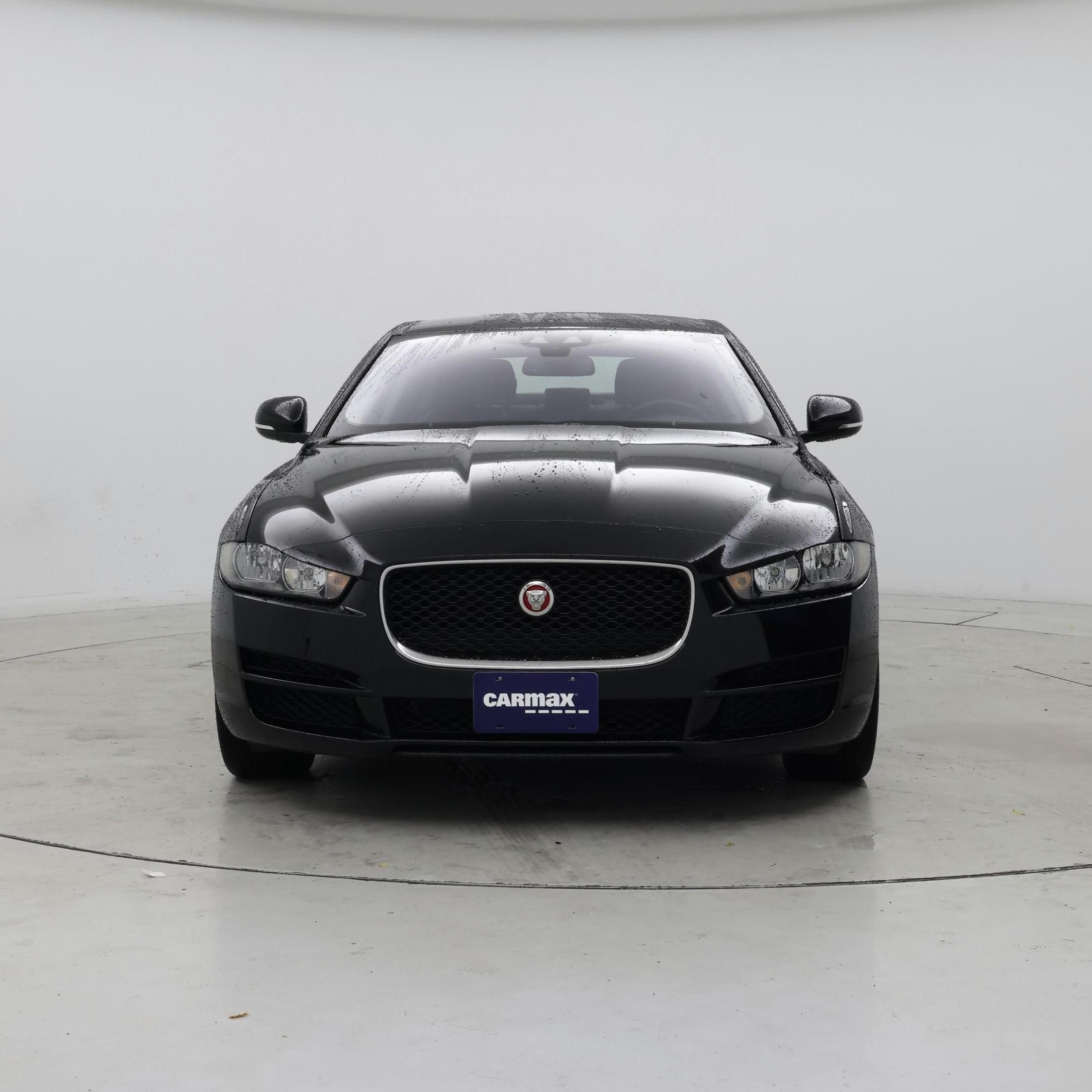 Thumbnail: 2017 Jaguar XE - 5