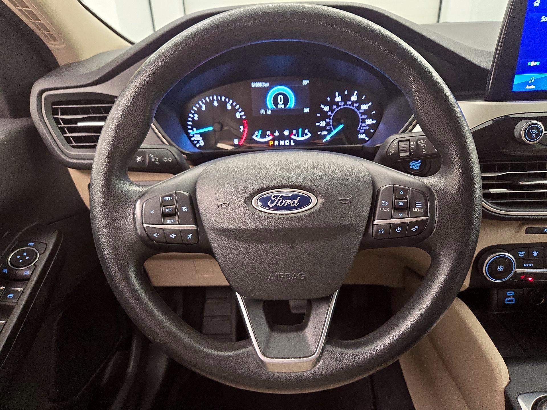 Thumbnail: 2020 Ford Escape - 10