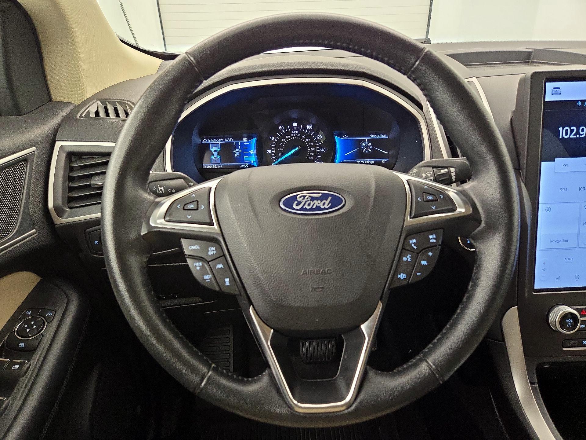 Thumbnail: 2021 Ford Edge - 10
