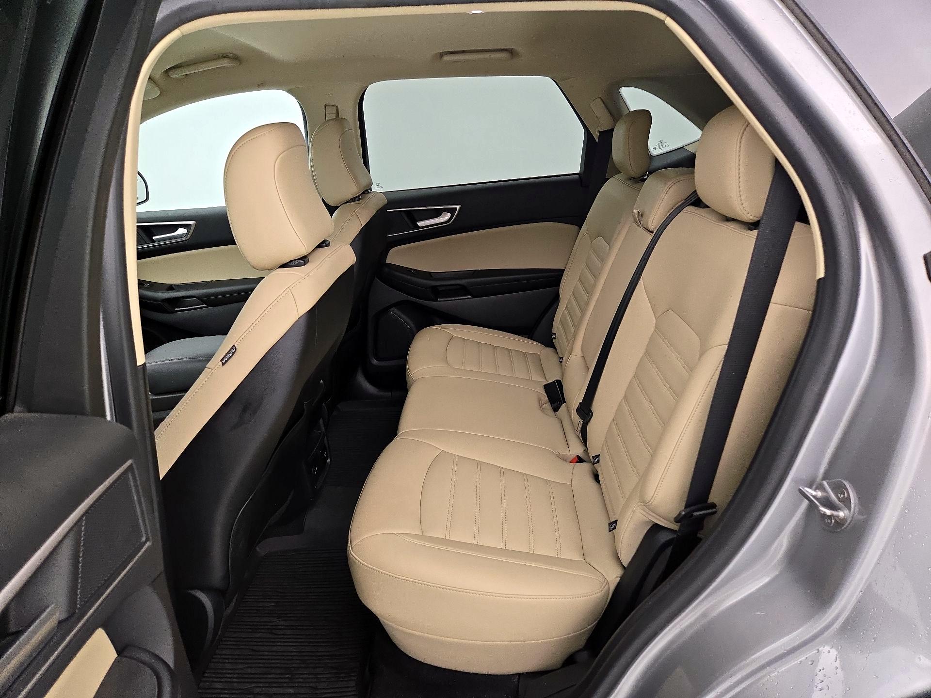 Thumbnail: 2021 Ford Edge - 20