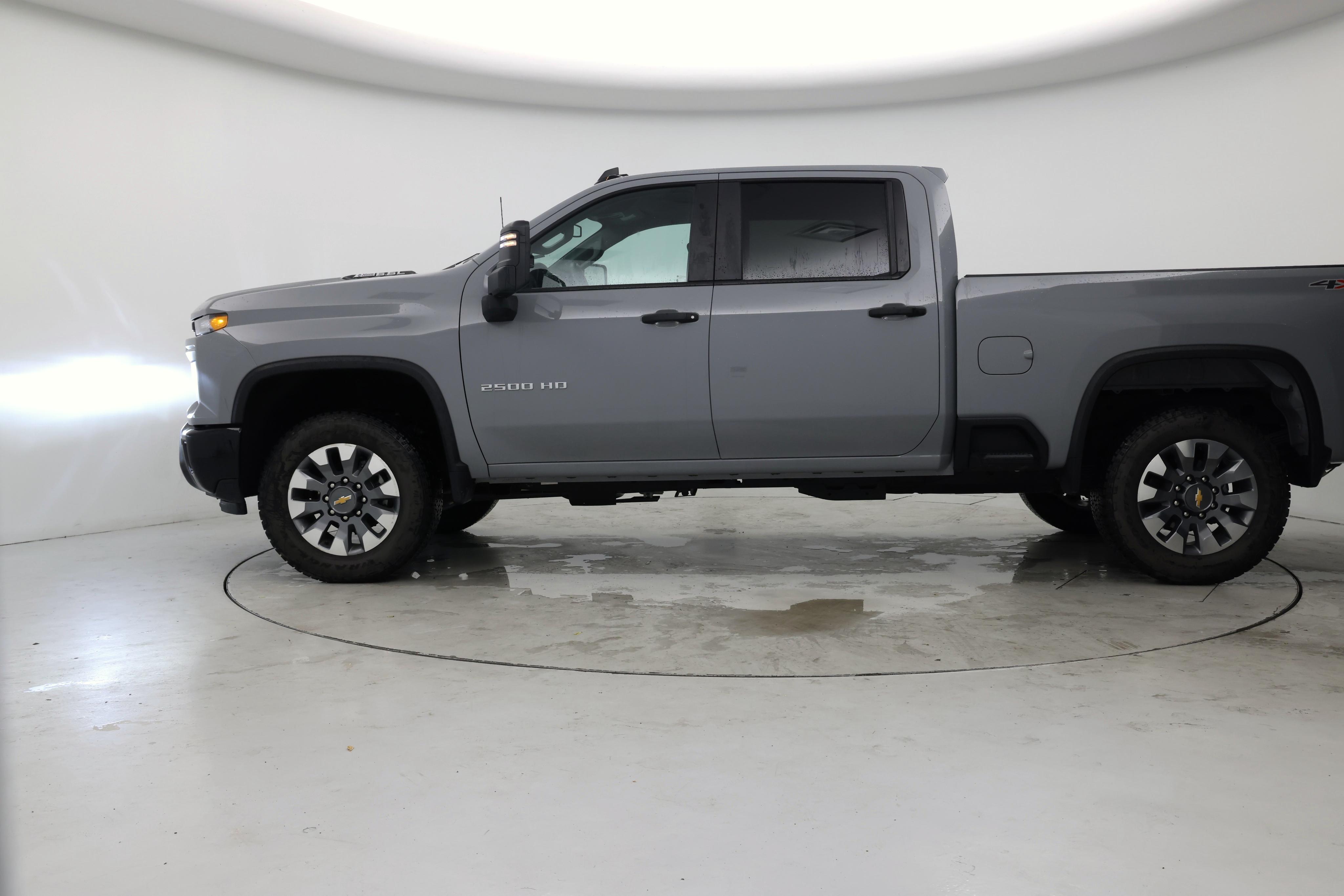 Thumbnail: 2025 Chevrolet Silverado 2500 - 3