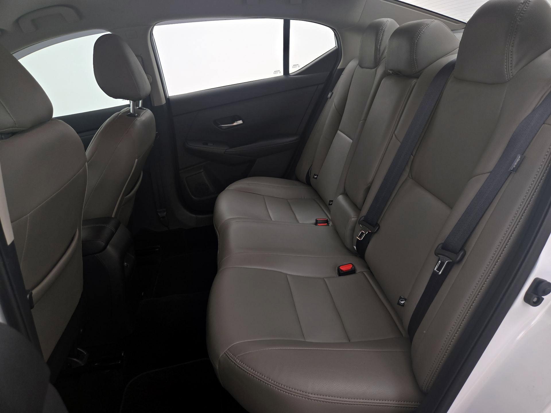 Thumbnail: 2021 Nissan Sentra - 19