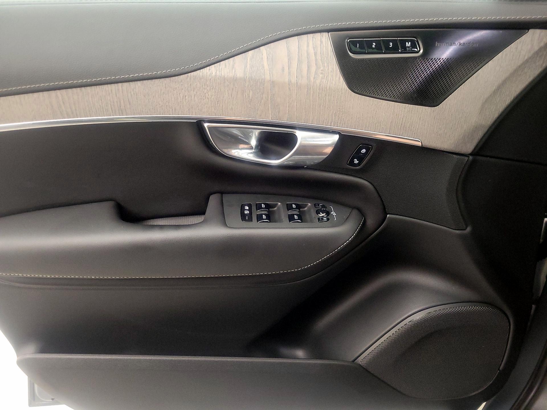 Thumbnail: 2023 Volvo XC90 - 12