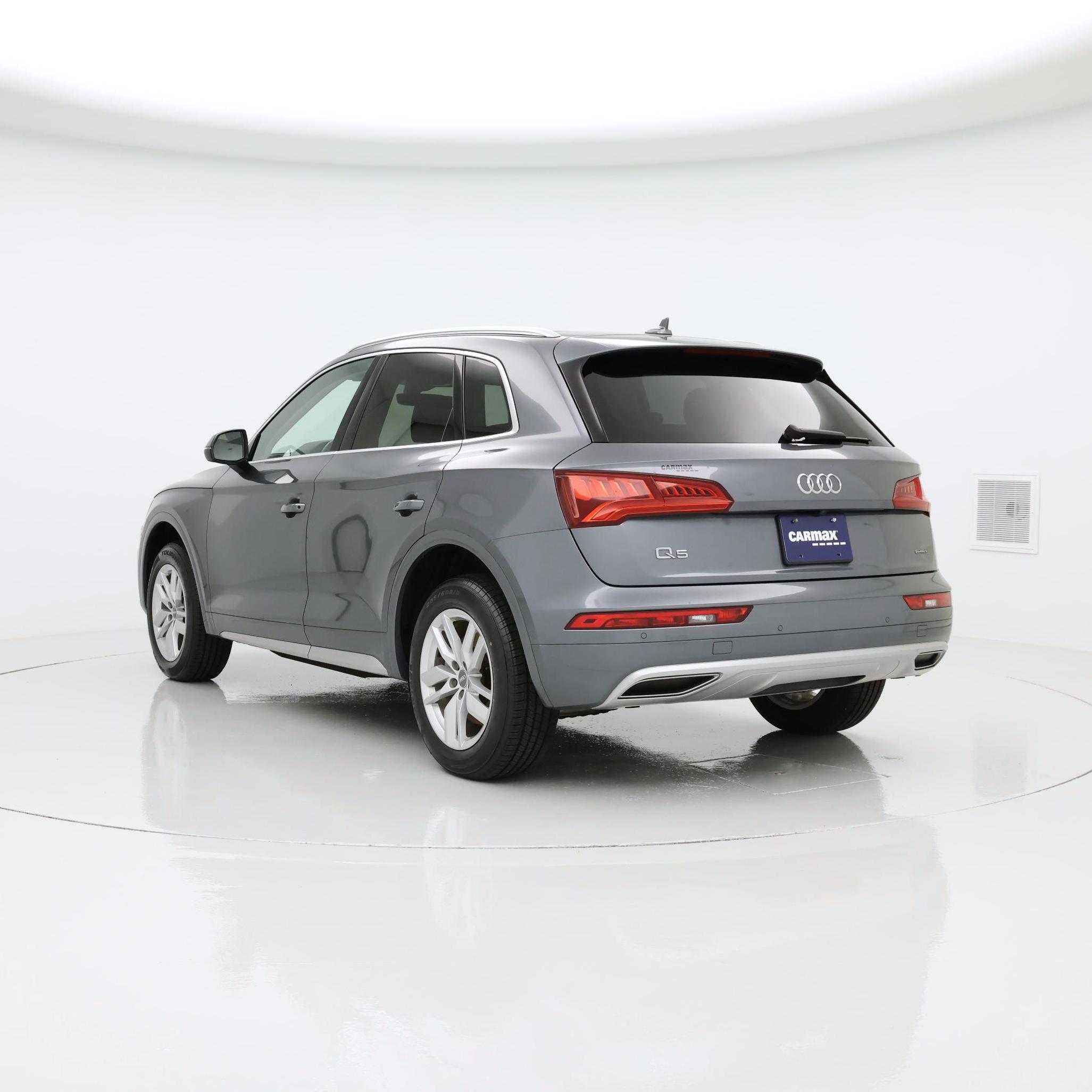 Thumbnail: 2020 Audi Q5 - 2