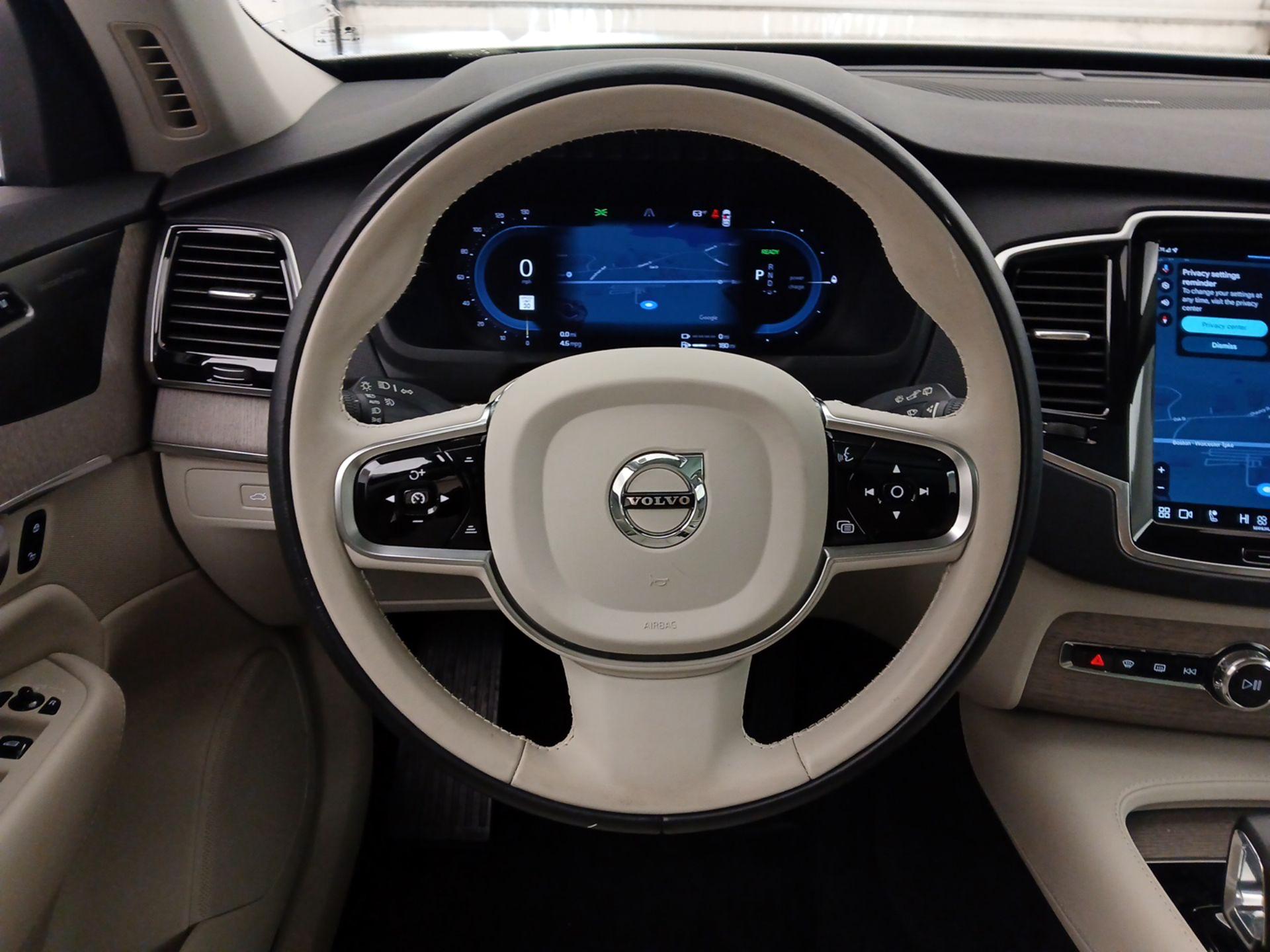 Thumbnail: 2024 Volvo XC90 - 10