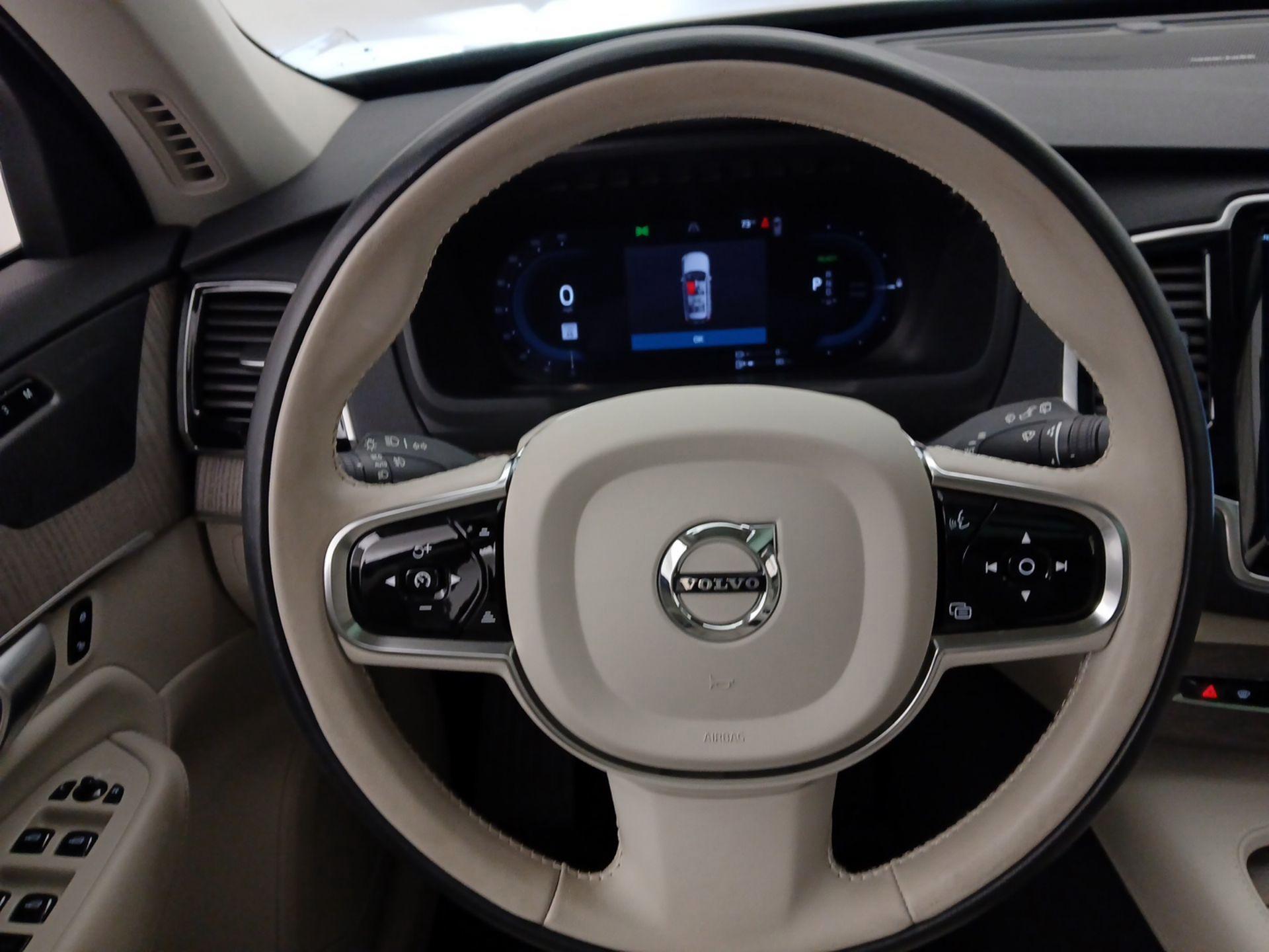 Thumbnail: 2024 Volvo XC90 - 10
