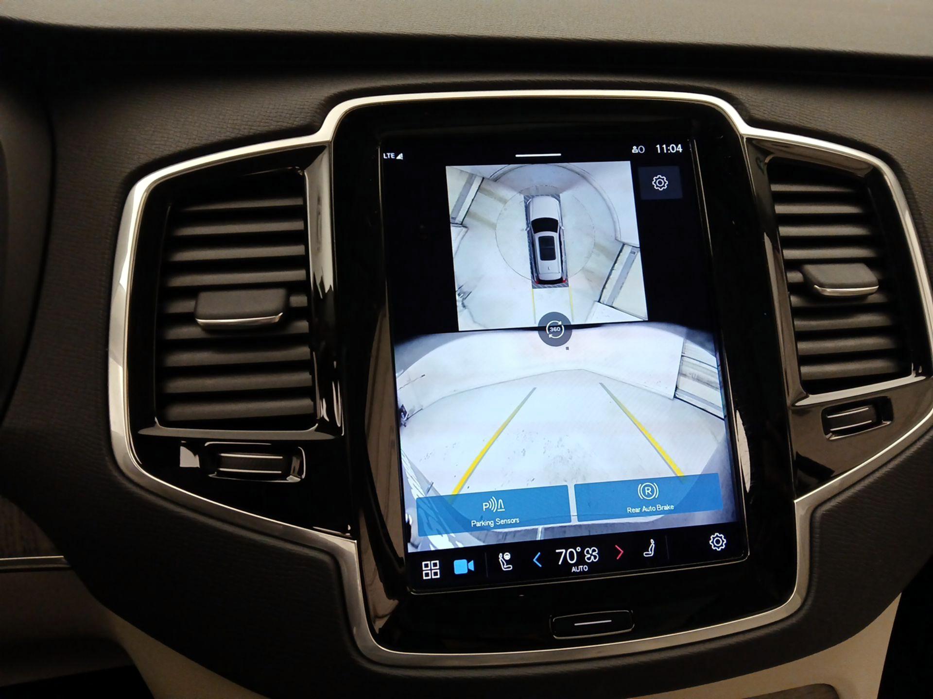 Thumbnail: 2024 Volvo XC90 - 14