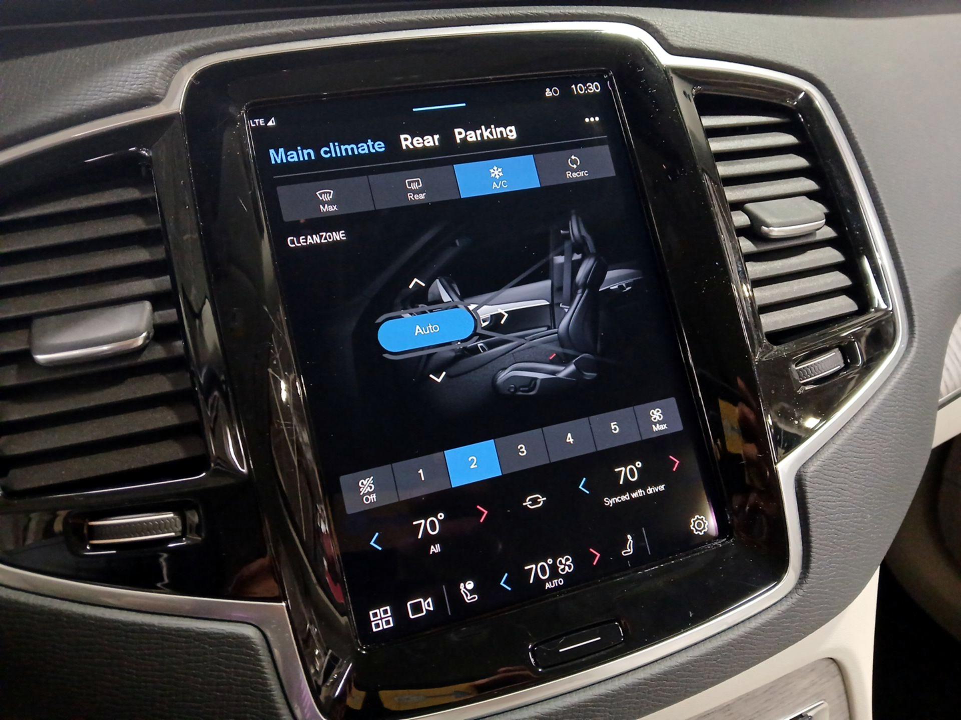 Thumbnail: 2024 Volvo XC90 - 16