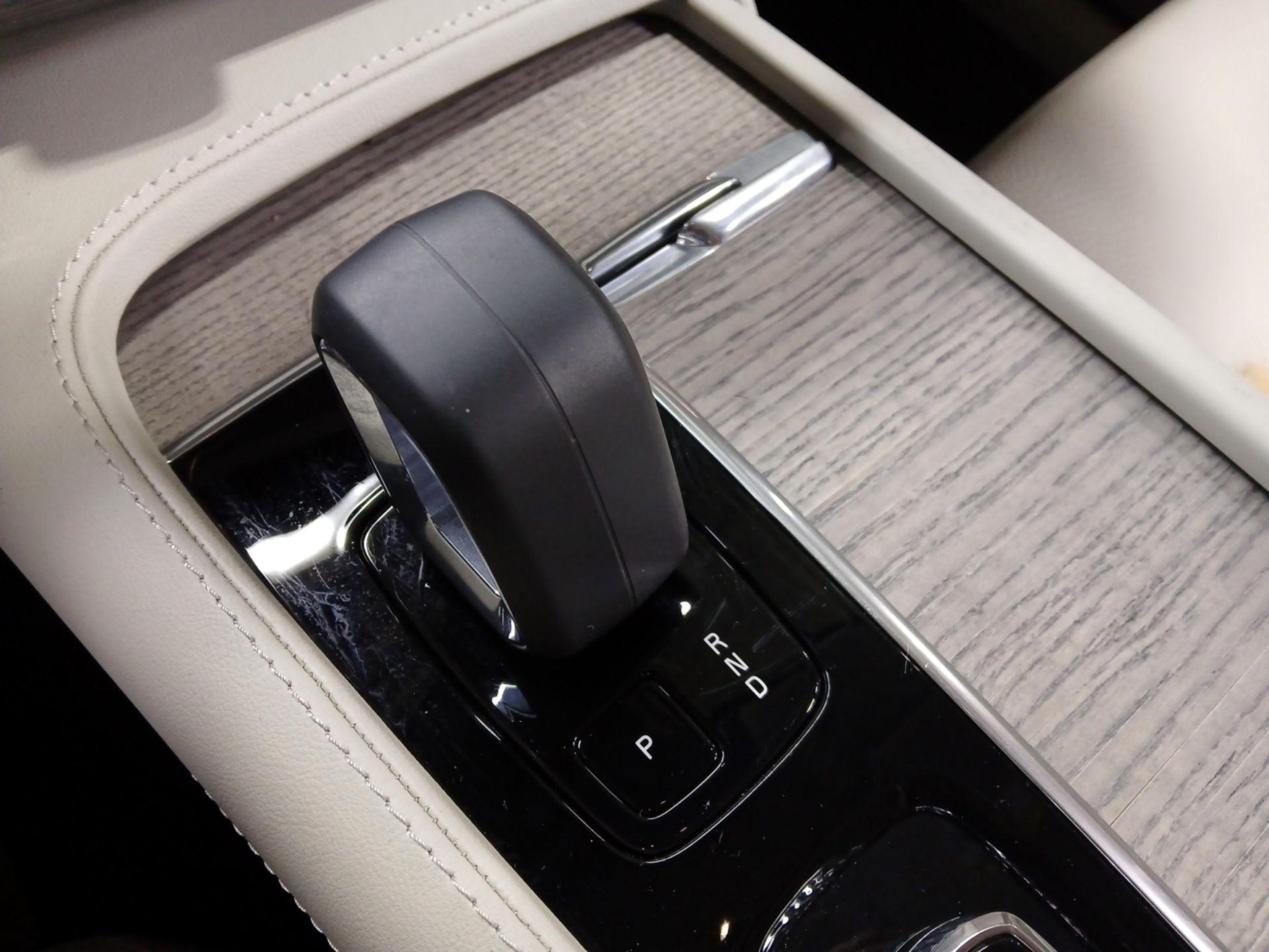 Thumbnail: 2024 Volvo XC90 - 17