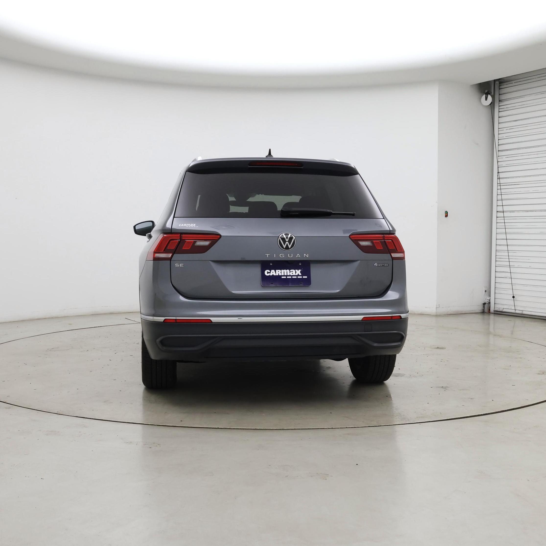 Thumbnail: 2023 Volkswagen Tiguan - 6