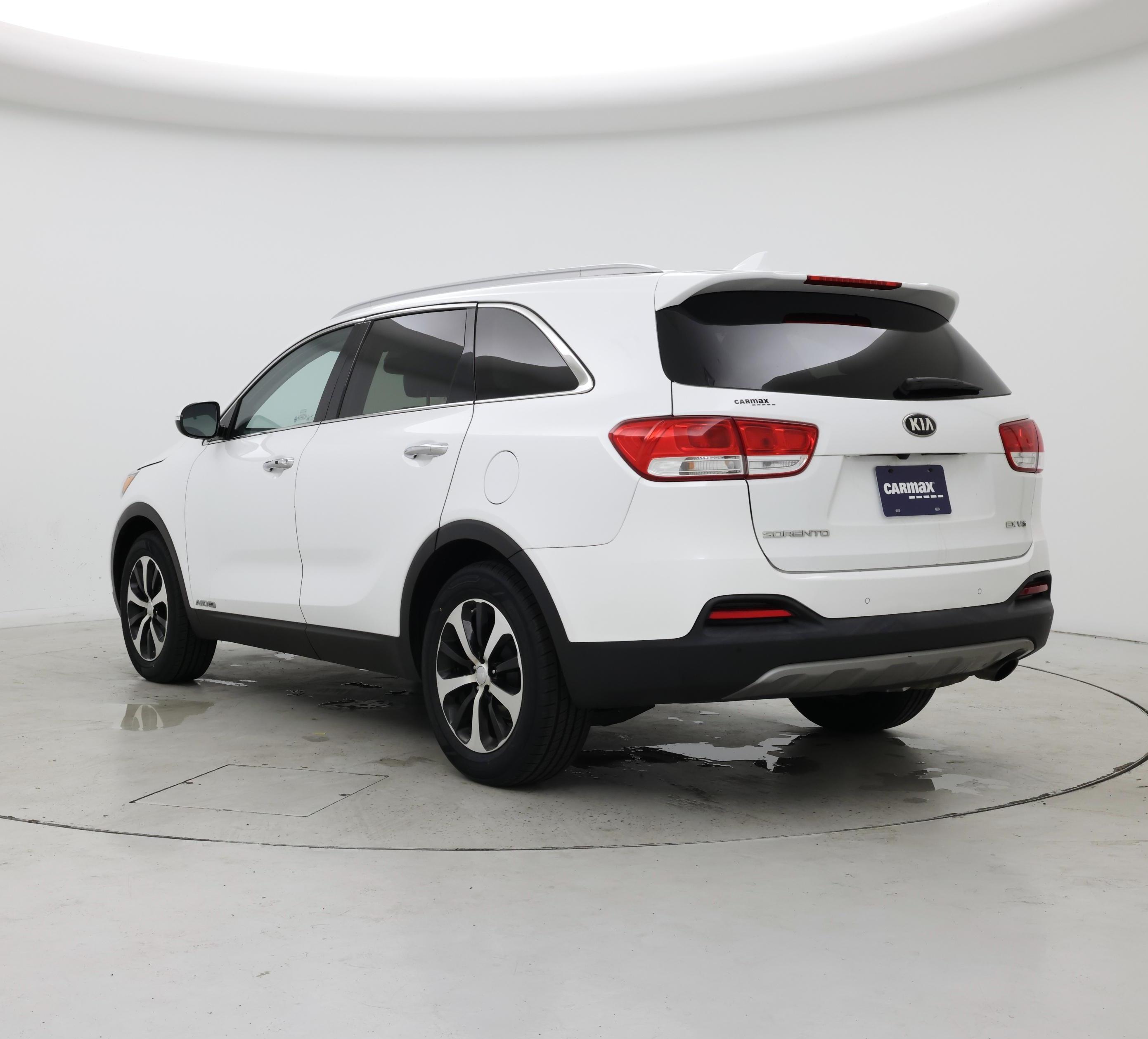 Thumbnail: 2017 Kia Sorento - 2